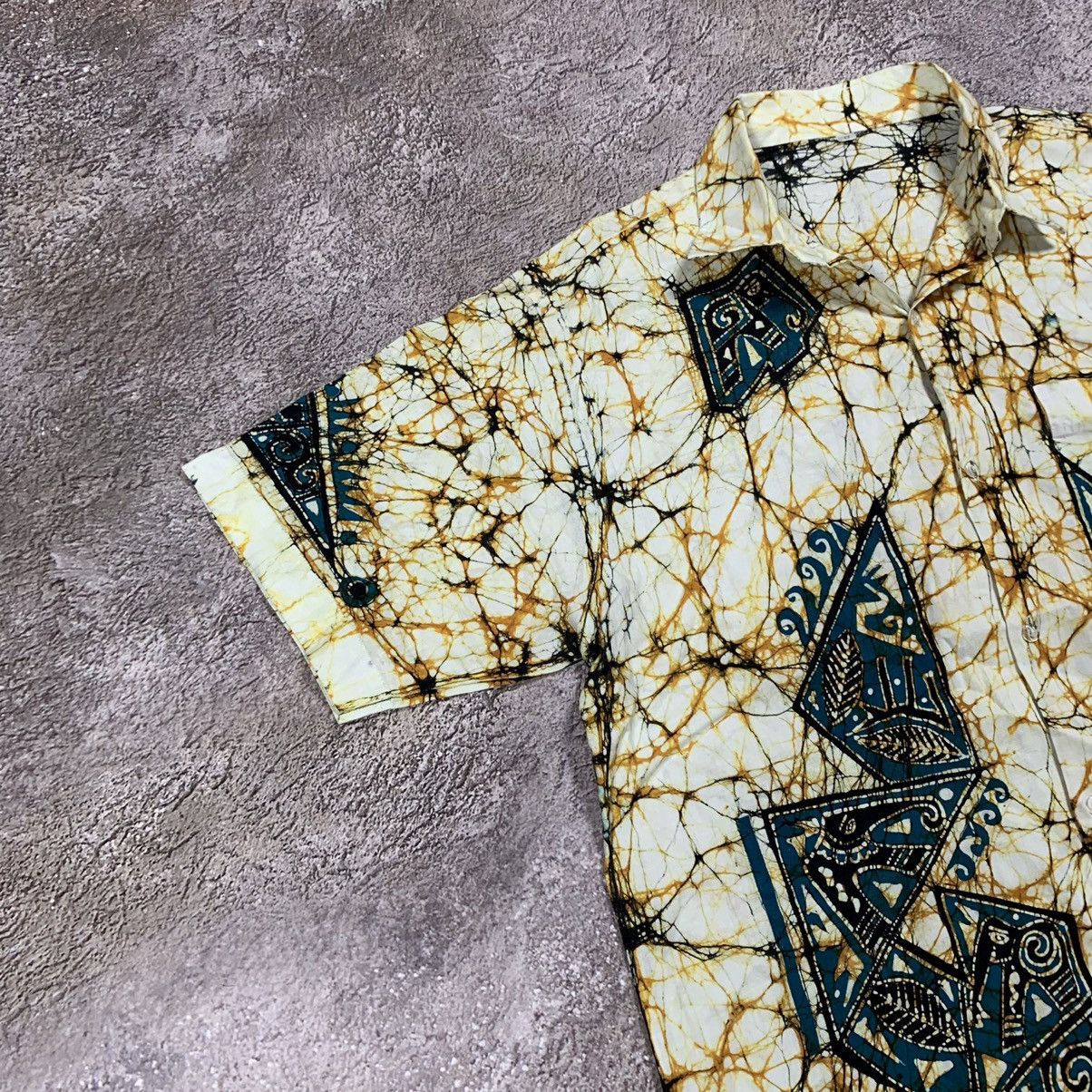Vintage Vintage 90s Abstract Graphic Tee All Over Print Streetwear L Size US L / EU 52-54 / 3 - 3 Thumbnail