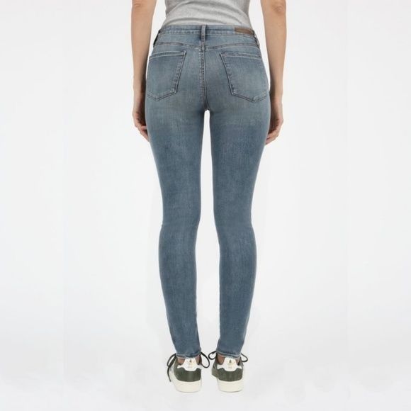 Other Articles Of Society Sarah Skinny Jeans Dover Color Size 25" / US 0 / IT 36 - 3 Thumbnail