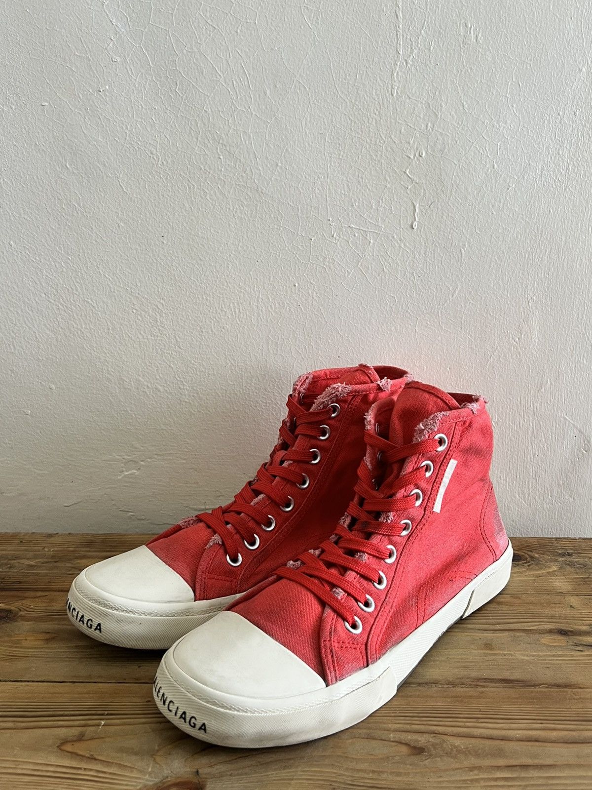 Balenciaga Balenciaga Paris High Top High Vulc Destroyer Fab/ Rub Size US 9 / EU 42 - 2 Thumbnail