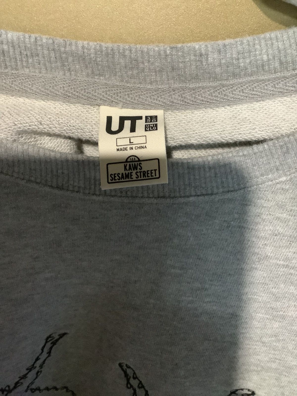 Kaws × Uniqlo Kaws x Uniqlo sesame logo Size US L / EU 52-54 / 3 - 2 Thumbnail