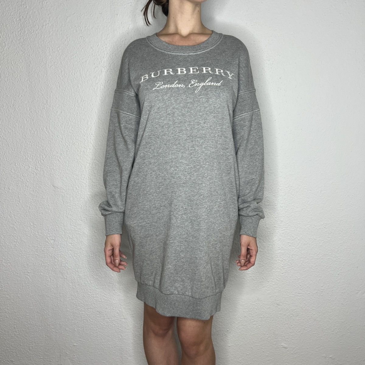 Burberry × Designer Burberry Long Sweatshirt Dress Grey Big Spellout Logo Size S / US 4 / IT 40 - 1 Thumbnail