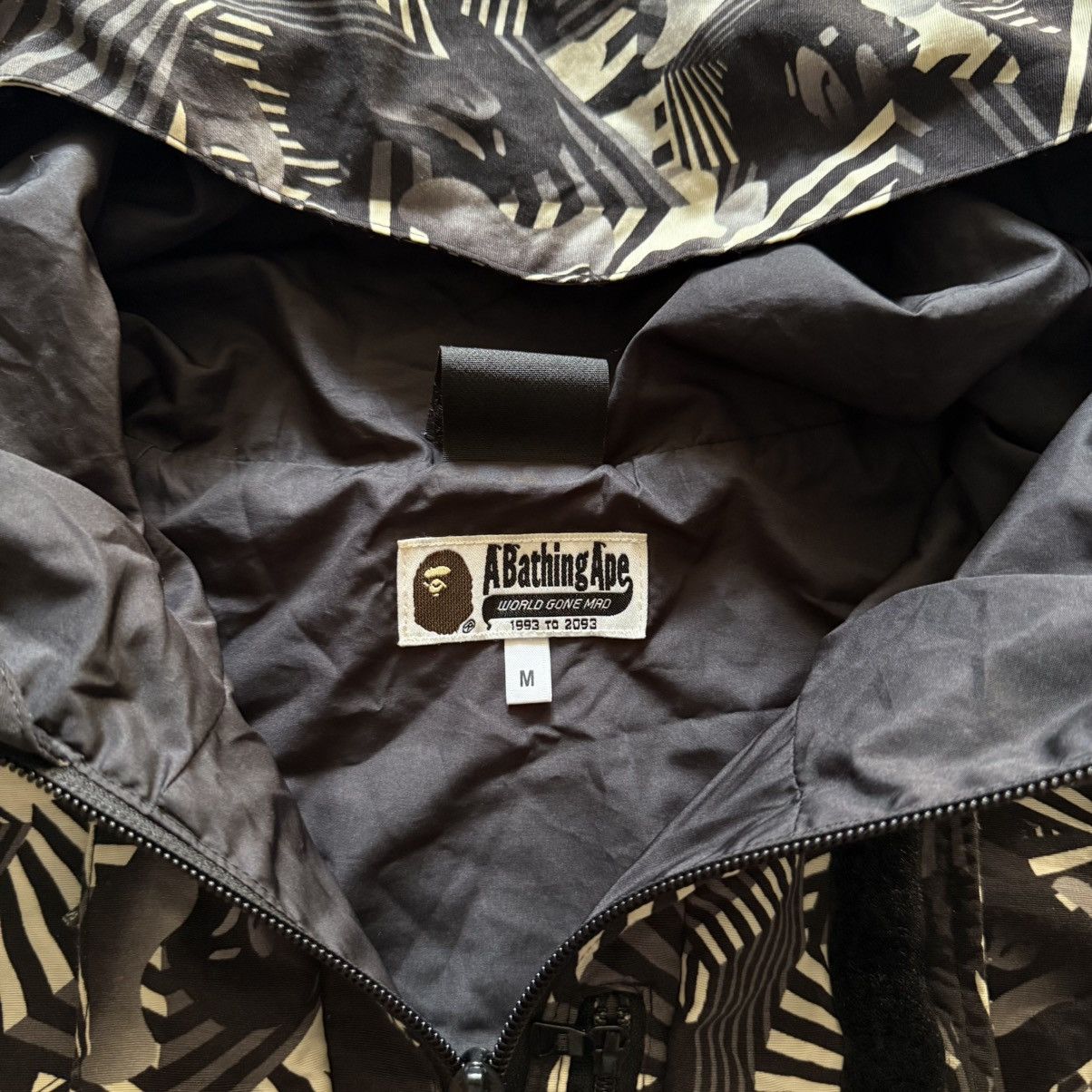 Bape BAPE Dazzle Camo Snowboard Jacket Rare Monochromatic Pattern Size US M / EU 48-50 / 2 - 14 Thumbnail