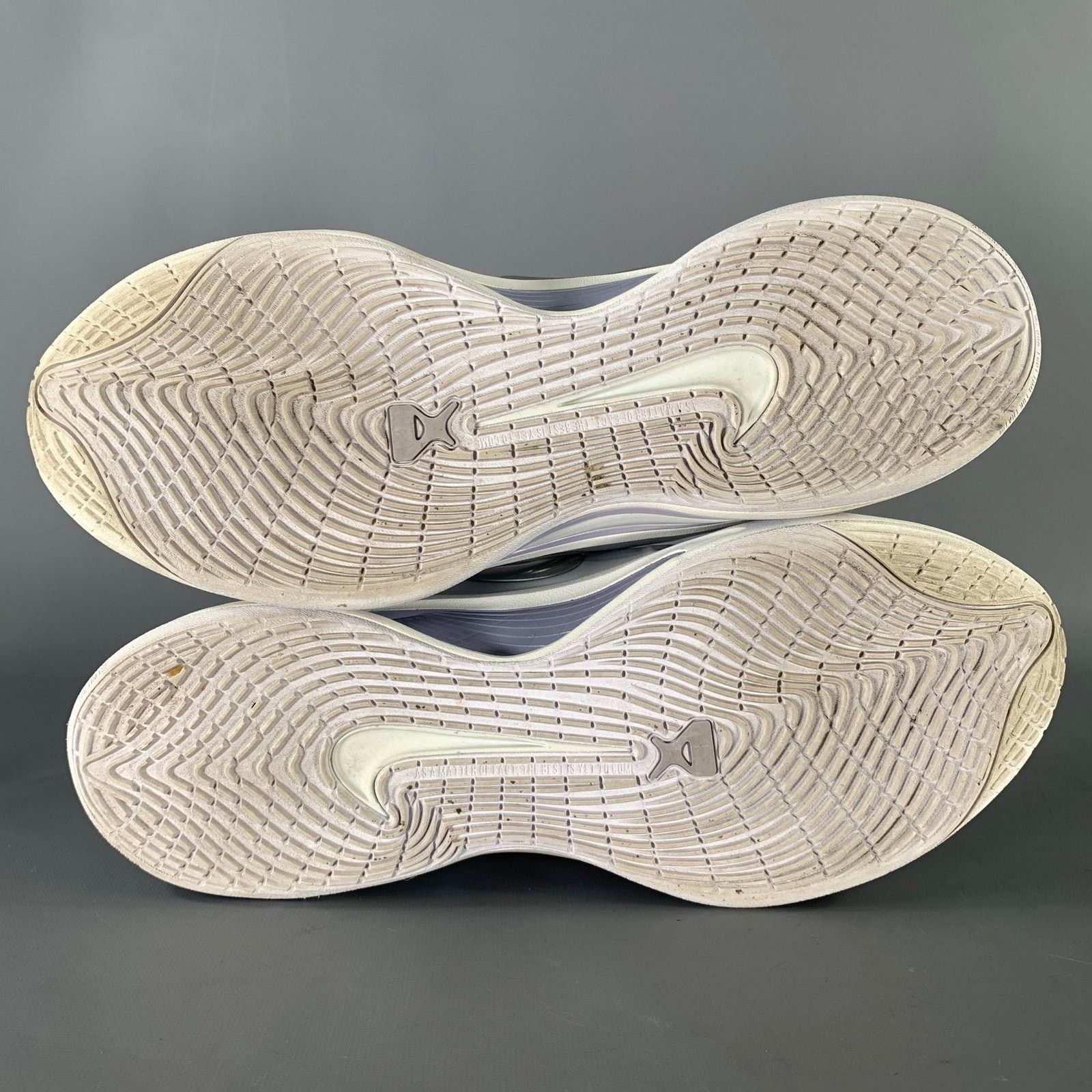 Nike NIKE White Silver Mixed Patterns Canvas B-Ball Snkrs Size US 15 / EU 48 - 6 Thumbnail