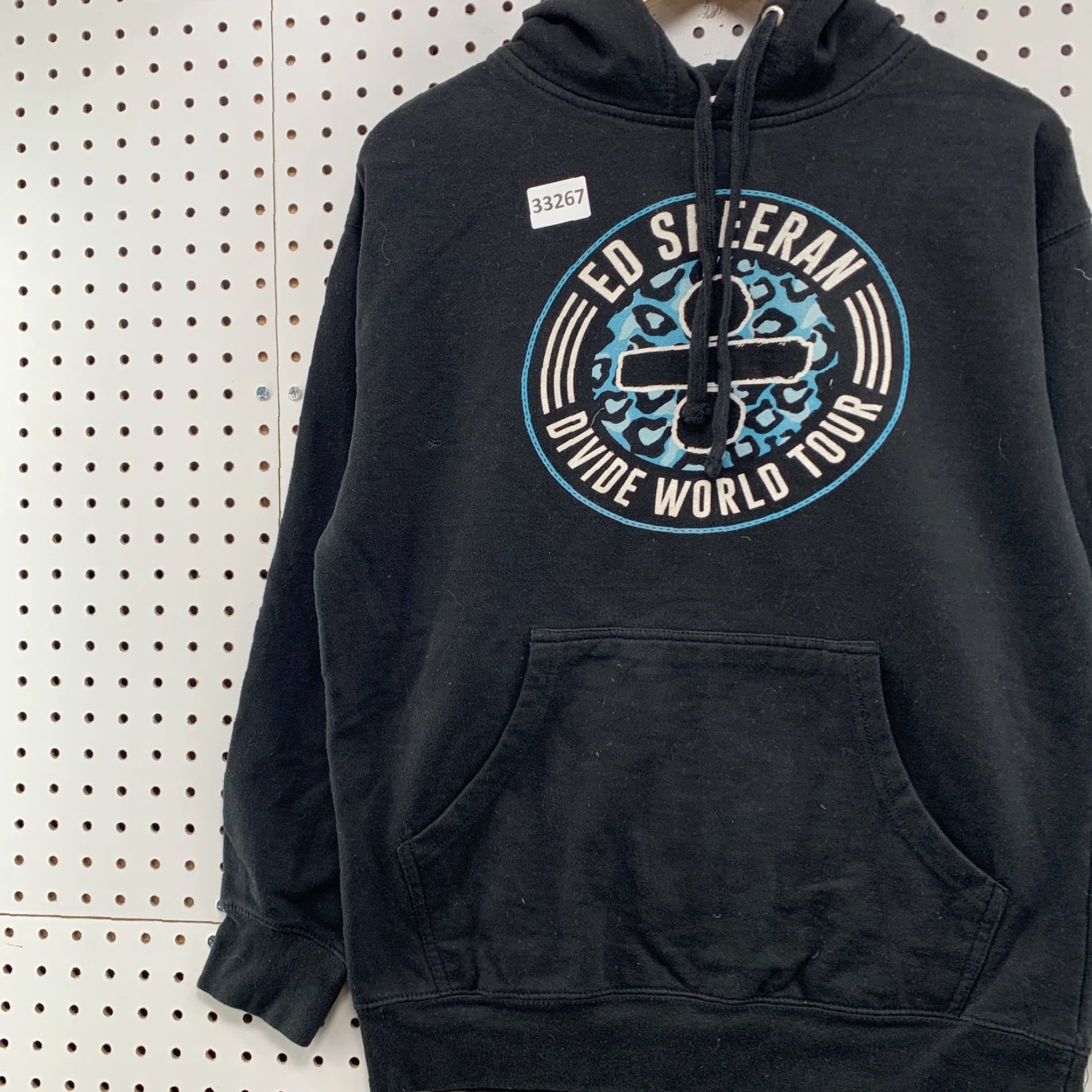 Vintage VINTAGE Independent Trading Company Hoodie Mens M Ed Sheeran Divide World Tour Pocket Music 22x25 Black Size US M / EU 48-50 / 2 - 3 Thumbnail