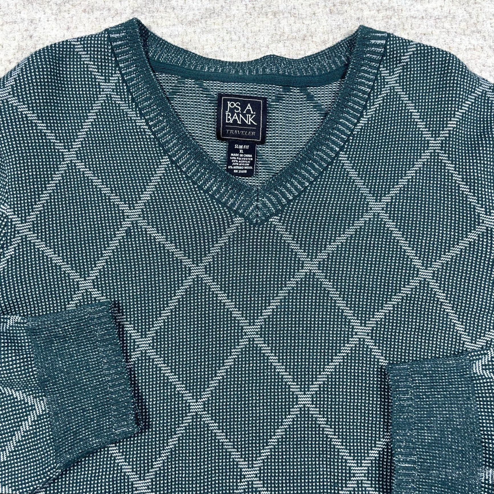 Jos. A. Bank Jos A Bank Sweater Men XL Green V Neck Slim FIt Diamond Grandpa Travler Knit Size US XL / EU 56 / 4 - 2 Thumbnail