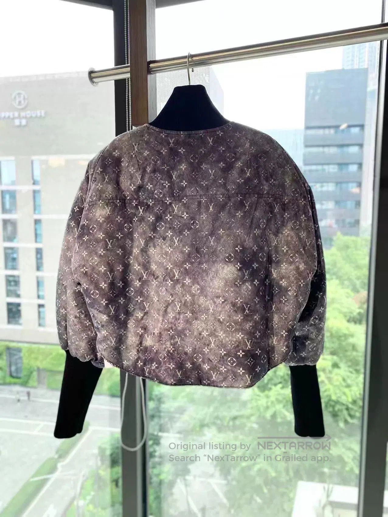 Louis Vuitton Louis Vuitton Monogram Cropped Cotton Jacket. Size XS / US 0-2 / IT 36-38 - 3 Thumbnail