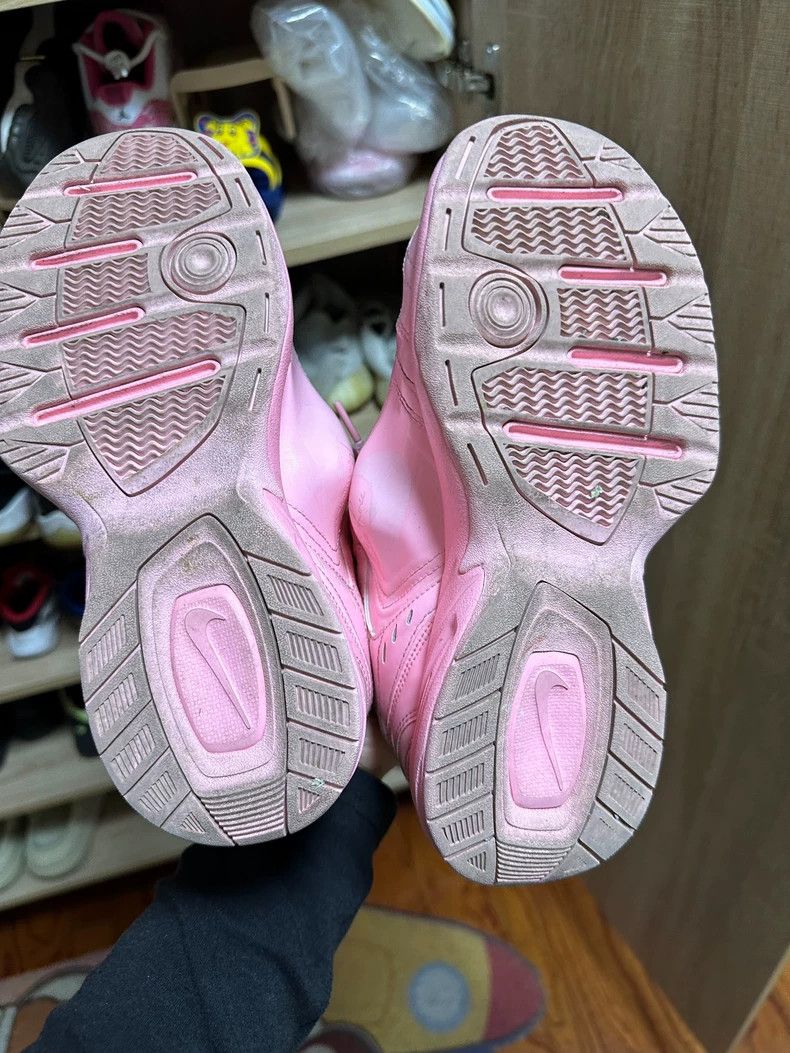 Martine Rose Martine Rose Nike Air Monarch 4 Co branded Alien Low cut D Size US 7 / IT 37 - 4 Thumbnail