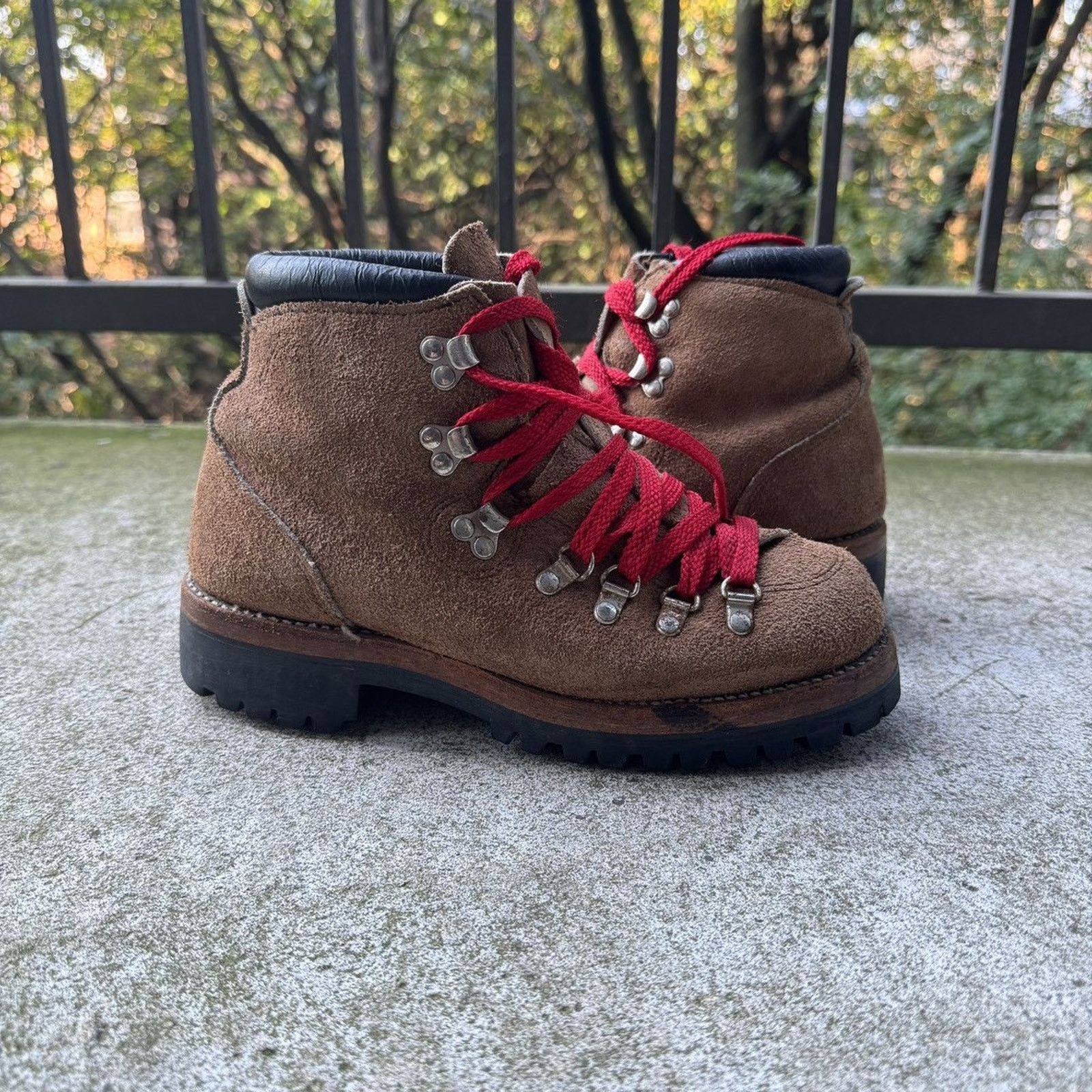 Eastern Mountain Sports × Vintage Vintage EMS Leather Vibram 