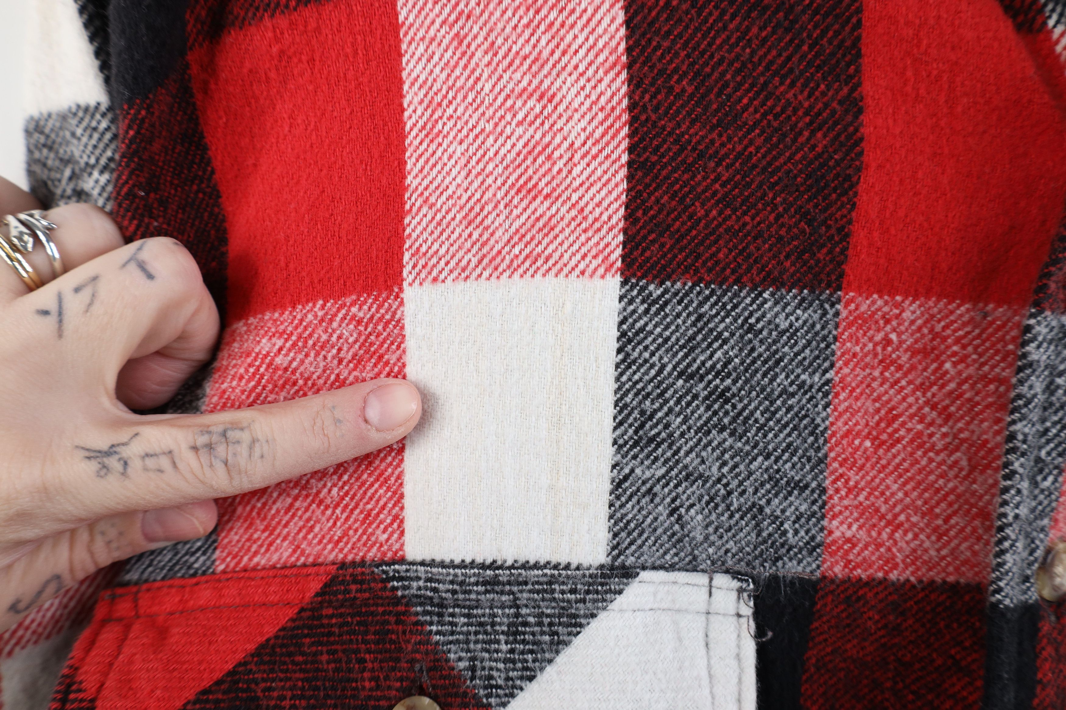 Vintage Vintage 90s Streetwear Heavyweight Button Shirt Plaid Size US L / EU 52-54 / 3 - 4 Thumbnail