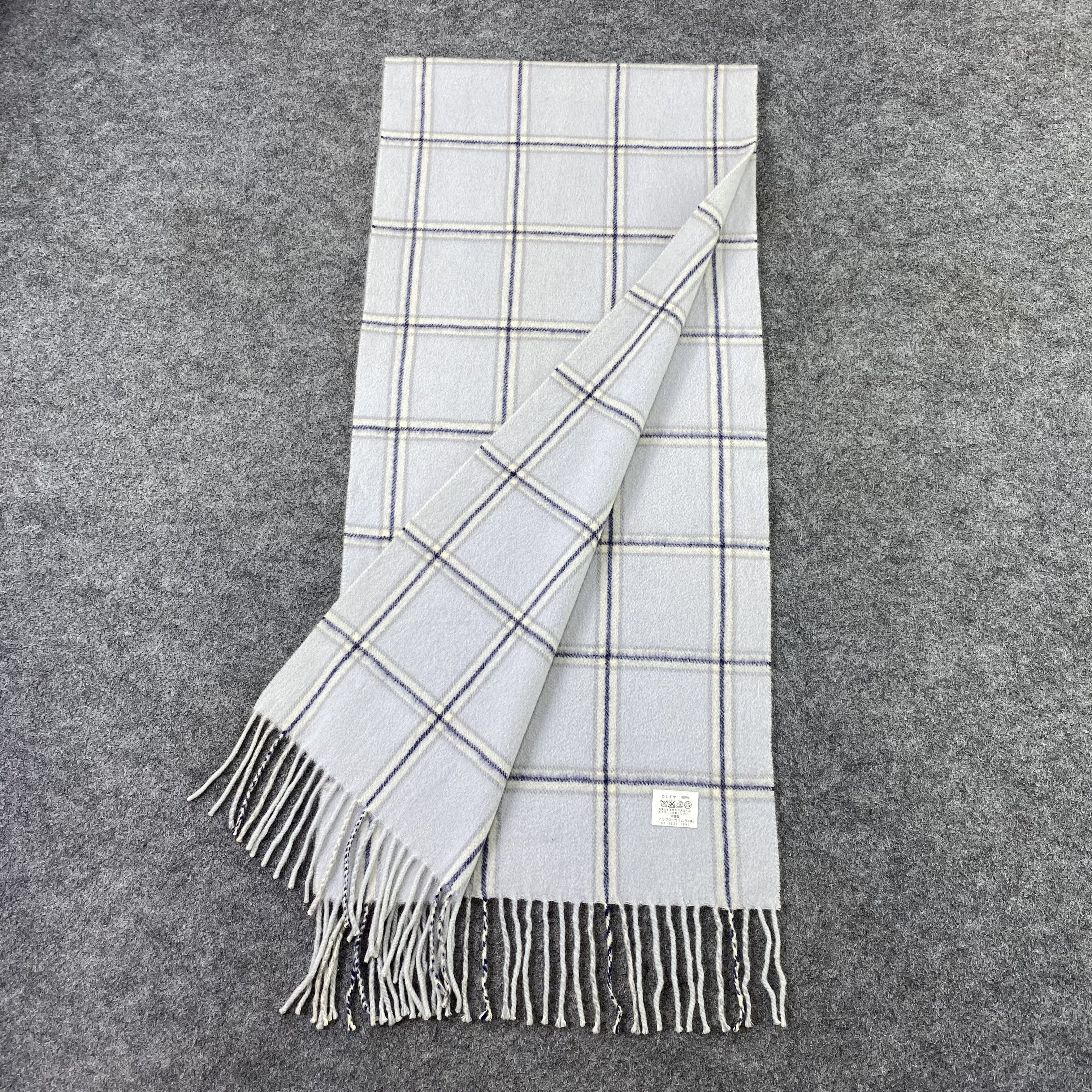 Aquascutum Aquascutum Cashmere Muffler Scarf / Neckwear -T1546 Size ONE SIZE - 3 Thumbnail