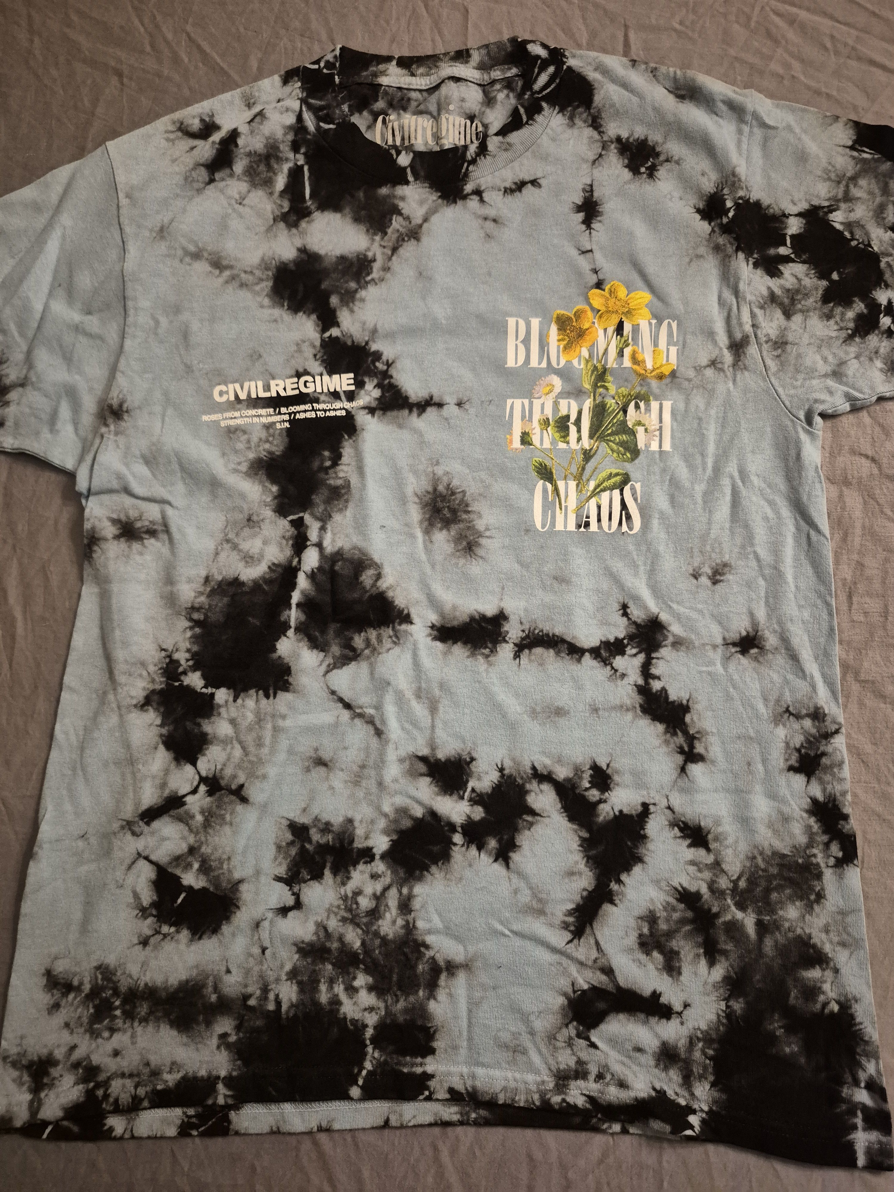 Civil Regime Civil Regime "Blooming Through Chaos" Size Small Size US S / EU 44-46 / 1 - 1 Thumbnail