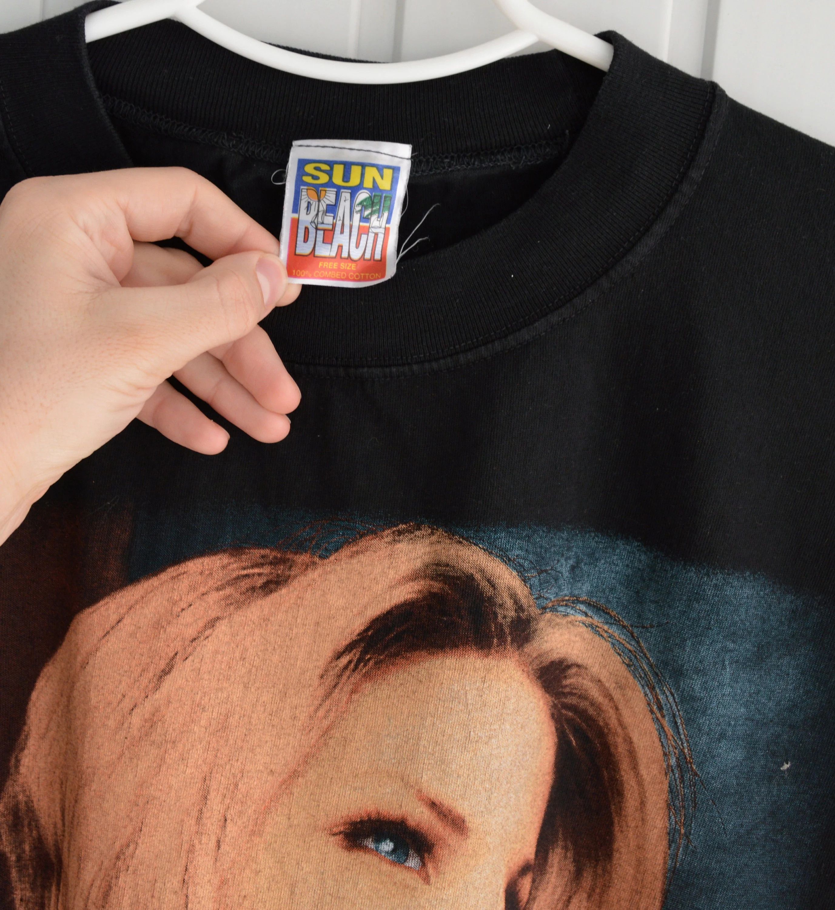 Vintage Vintage Trisha Yearwood 1997 European tour t shirt Size US XXL / EU 58 / 5 - 6 Thumbnail