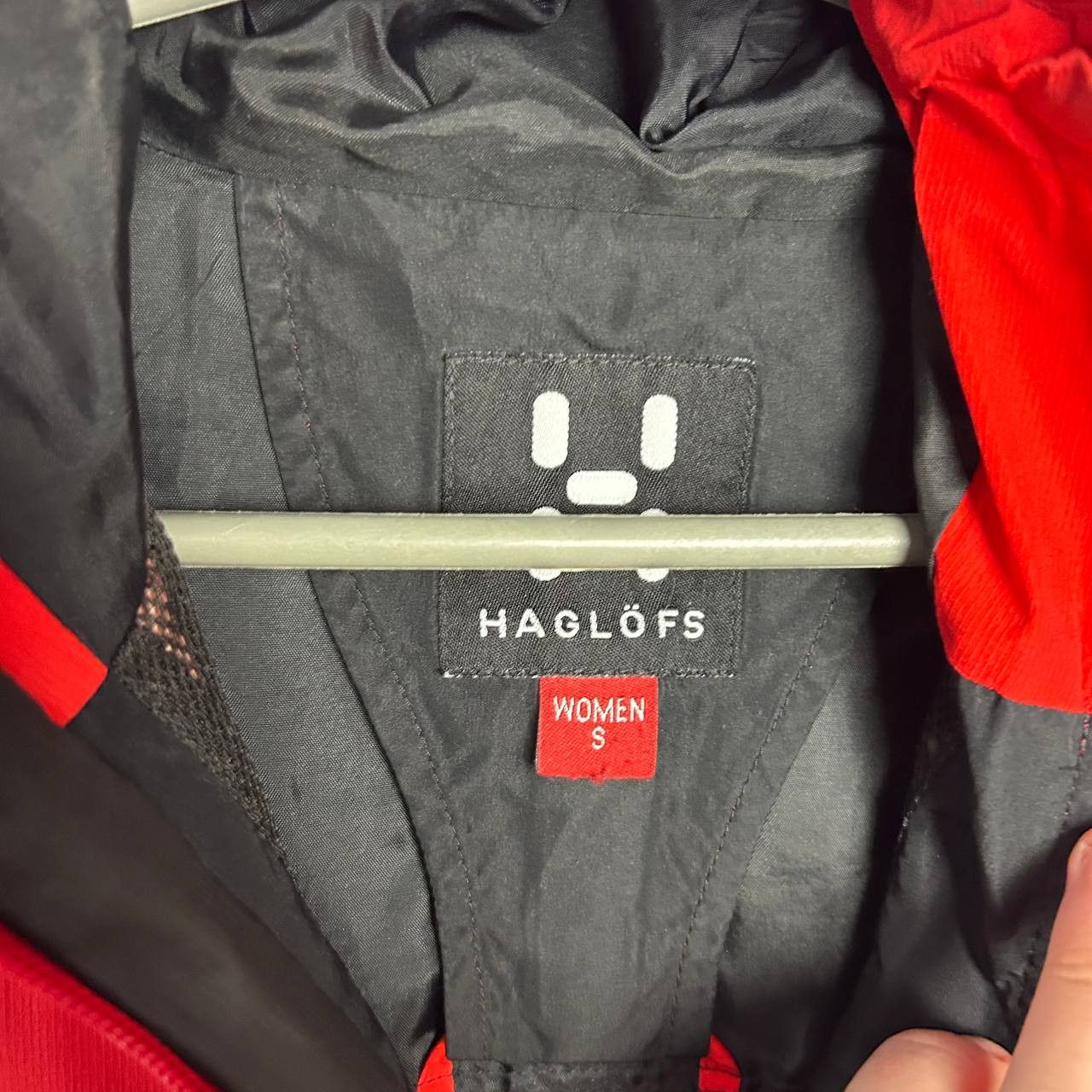 Haglofs Womens haglofs Small logo outdoor waterproof jacket Size S / US 4 / IT 40 - 14 Thumbnail