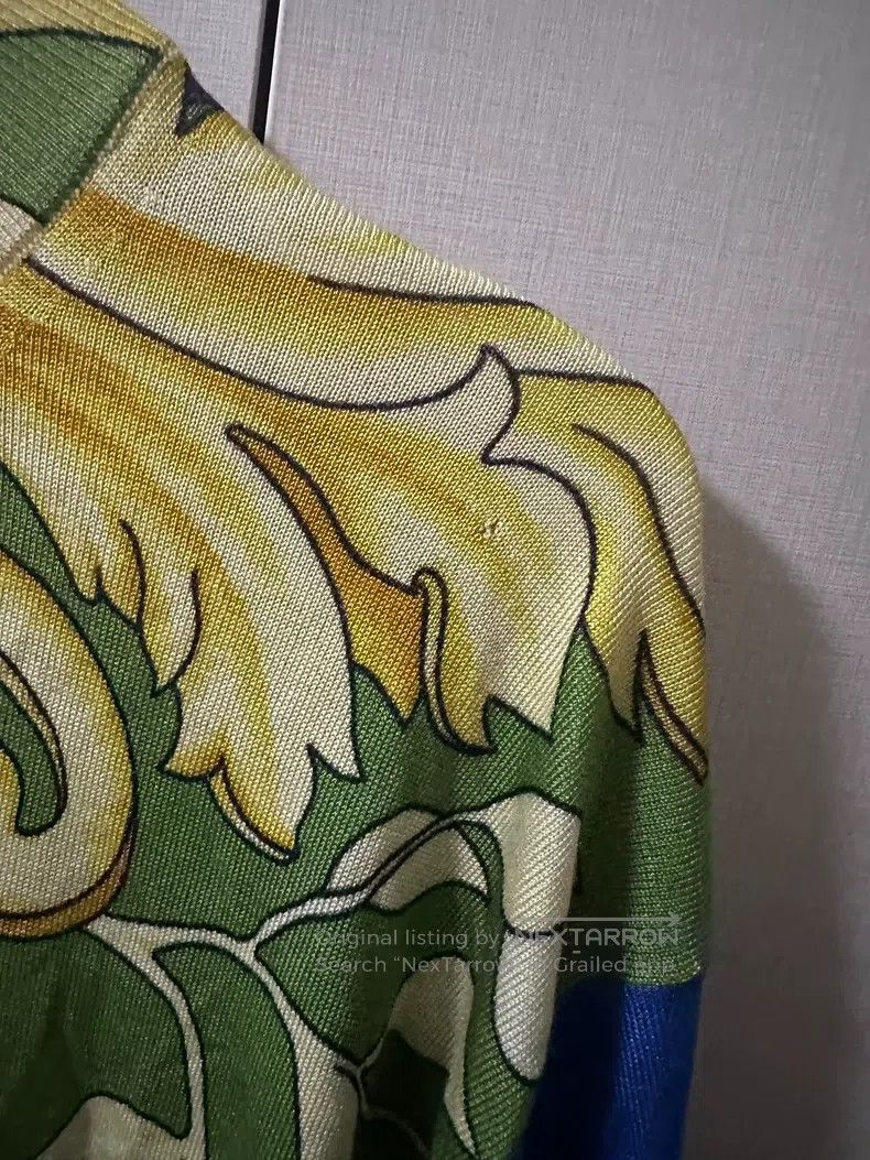 Versace Versace Men's baroque print long sleeve T-shirt Size US M / EU 48-50 / 2 - 3 Thumbnail