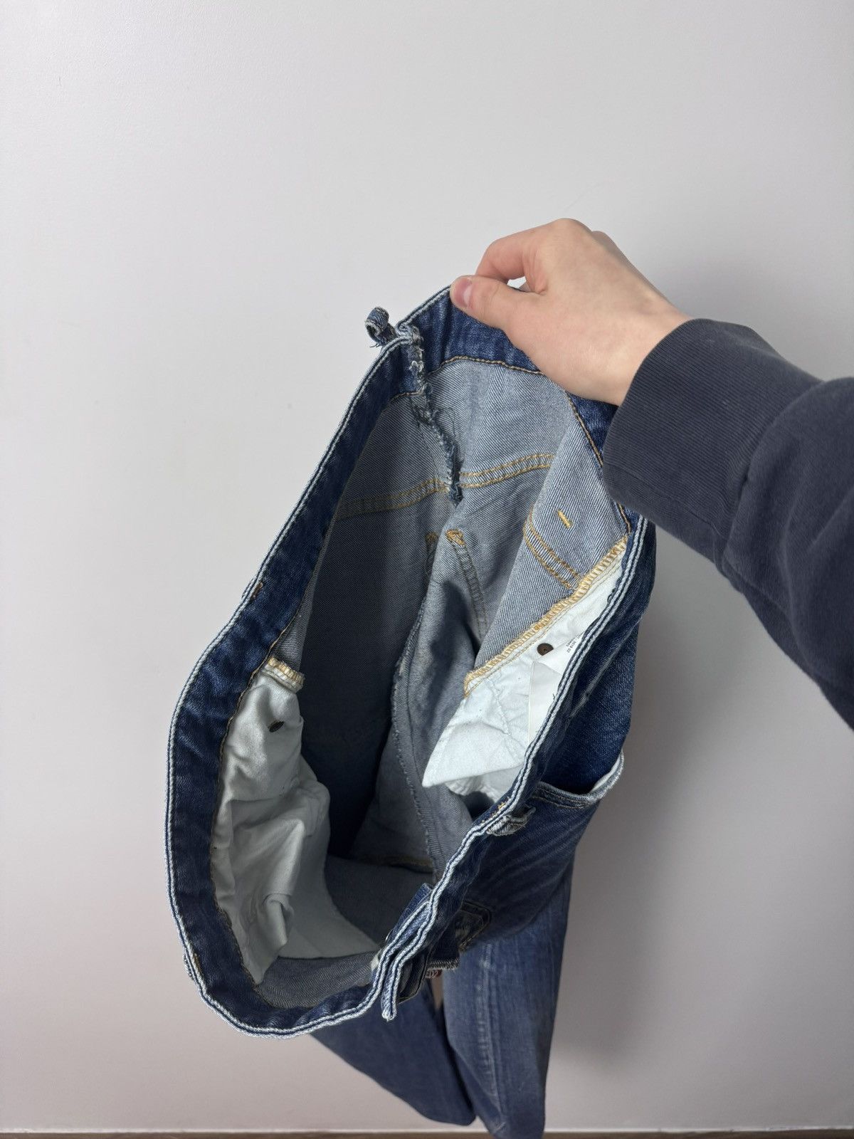 Dsquared2 00s Dsquared2 Faded Distressed Denim Jeans Size US 31 - 12 Thumbnail