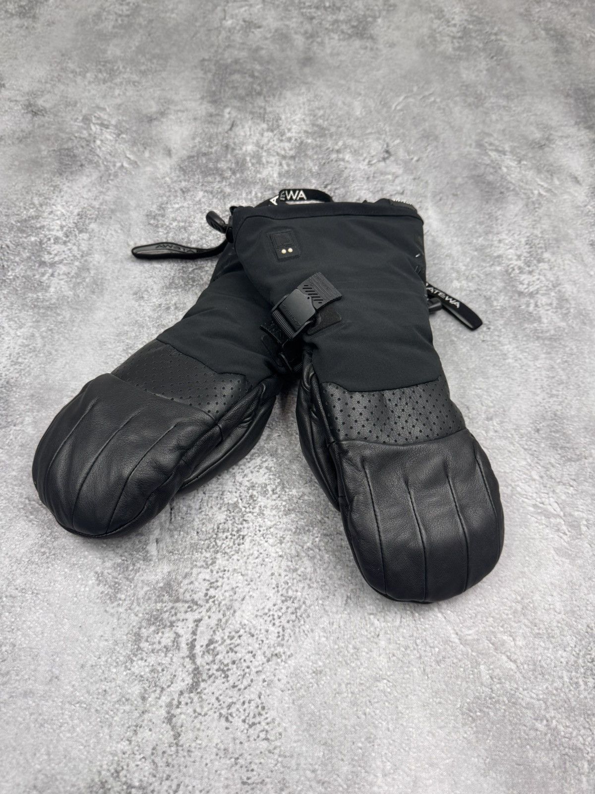 Other Atewa Gore-Tex Leather Ski Mittens Black Size S/M Size ONE SIZE - 1 Thumbnail