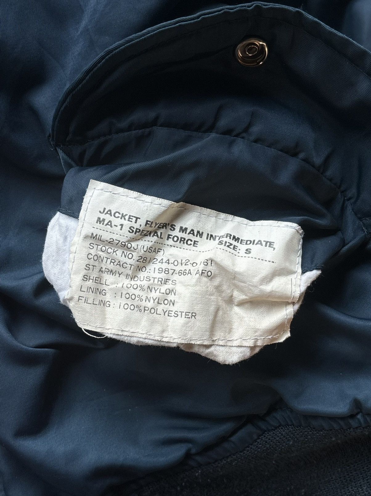 Alpha Industries Reversible MA-1 Bomber Jacket Size L Size US L / EU 52-54 / 3 - 6 Thumbnail