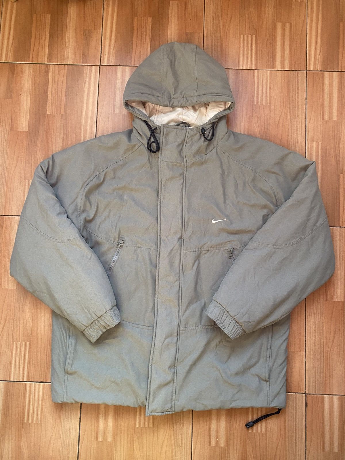 Nike Early 00's NIKE Classic Grey Mini Logo Puffer Jacket Size US L / EU 52-54 / 3 - 1 Thumbnail