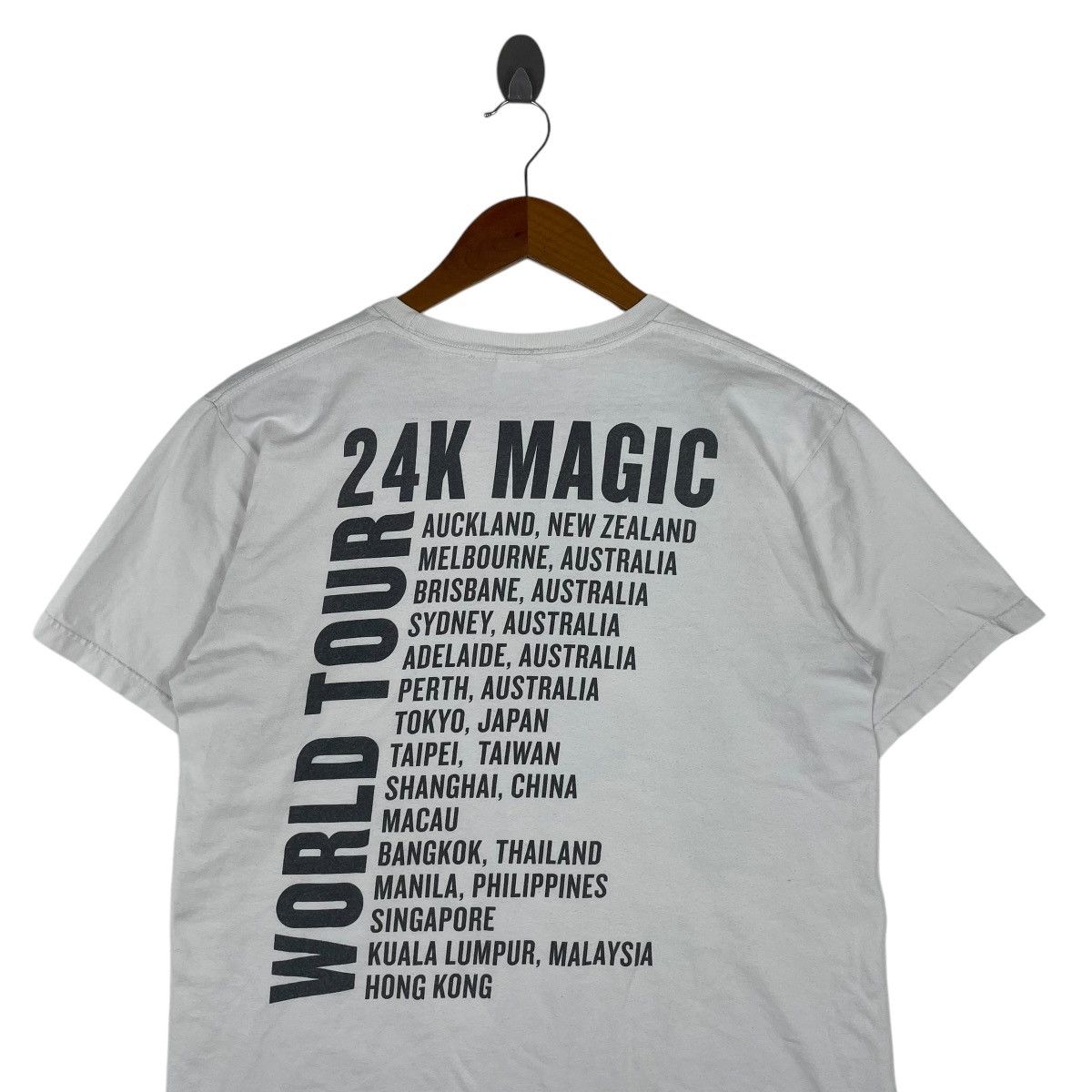 Band Tees Vintage Y2K Bruno Mars World Tour Tee Shirt Size US L / EU 52-54 / 3 - 4 Thumbnail