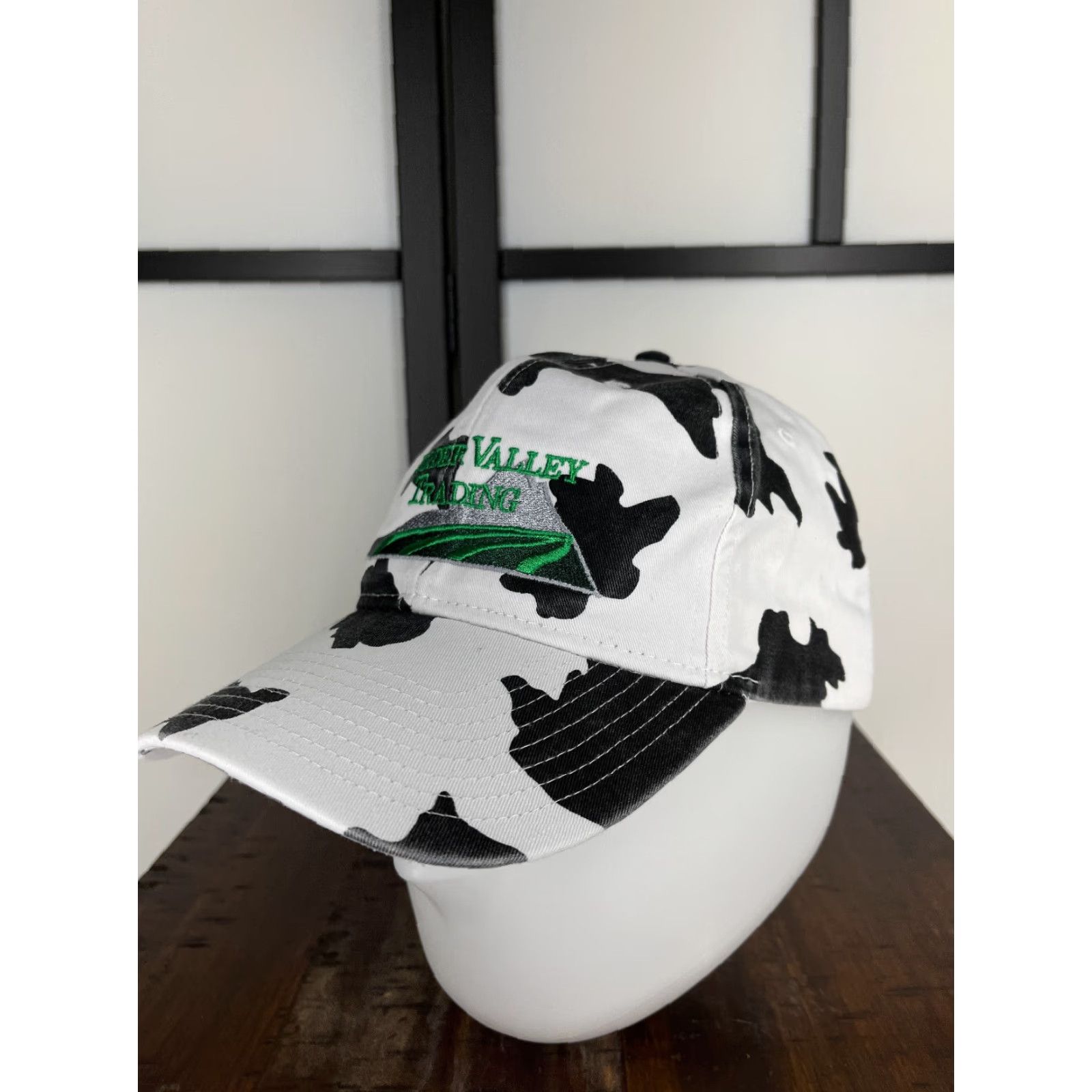 Vintage Otto Border Valley Trading Hat Cap Snap Back Adult Black White Cow Print Cotton Poly Twill Adjustable Lightweight Mens Men Hat Cap Accessories Size ONE SIZE - 4 Thumbnail