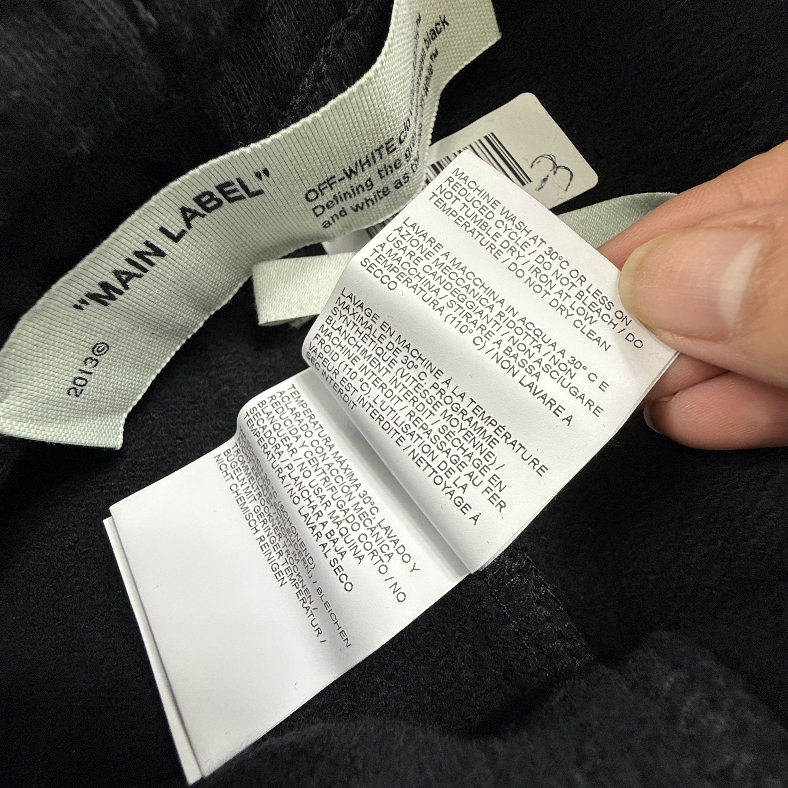 Off-White Off-White Virgil Abloh Arrow Graphic Sweat Shorts Size US 36 / EU 52 - 8 Thumbnail