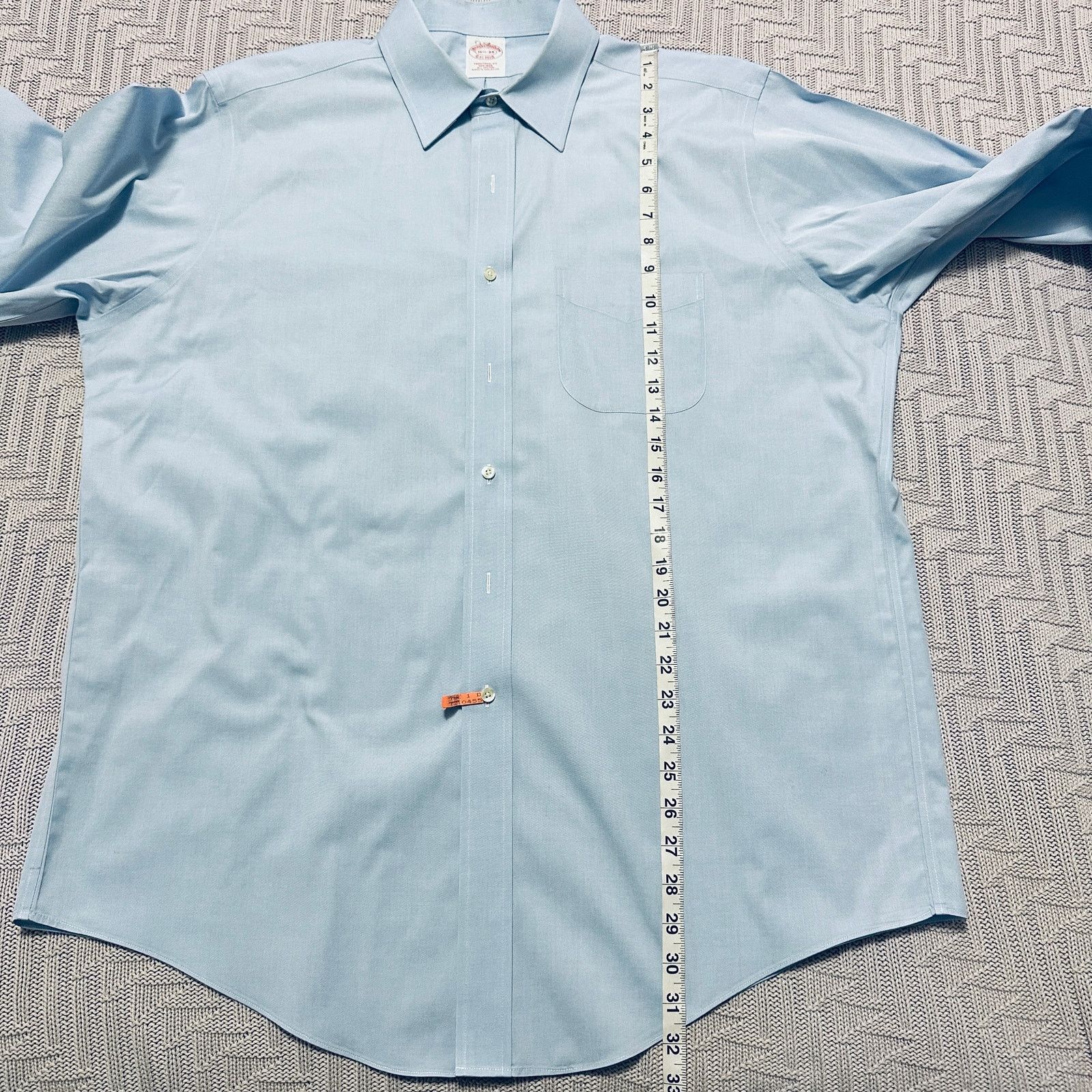 Brooks Brothers Brooks Brothers solid blue traditional fit button down Size US L / EU 52-54 / 3 - 6 Thumbnail