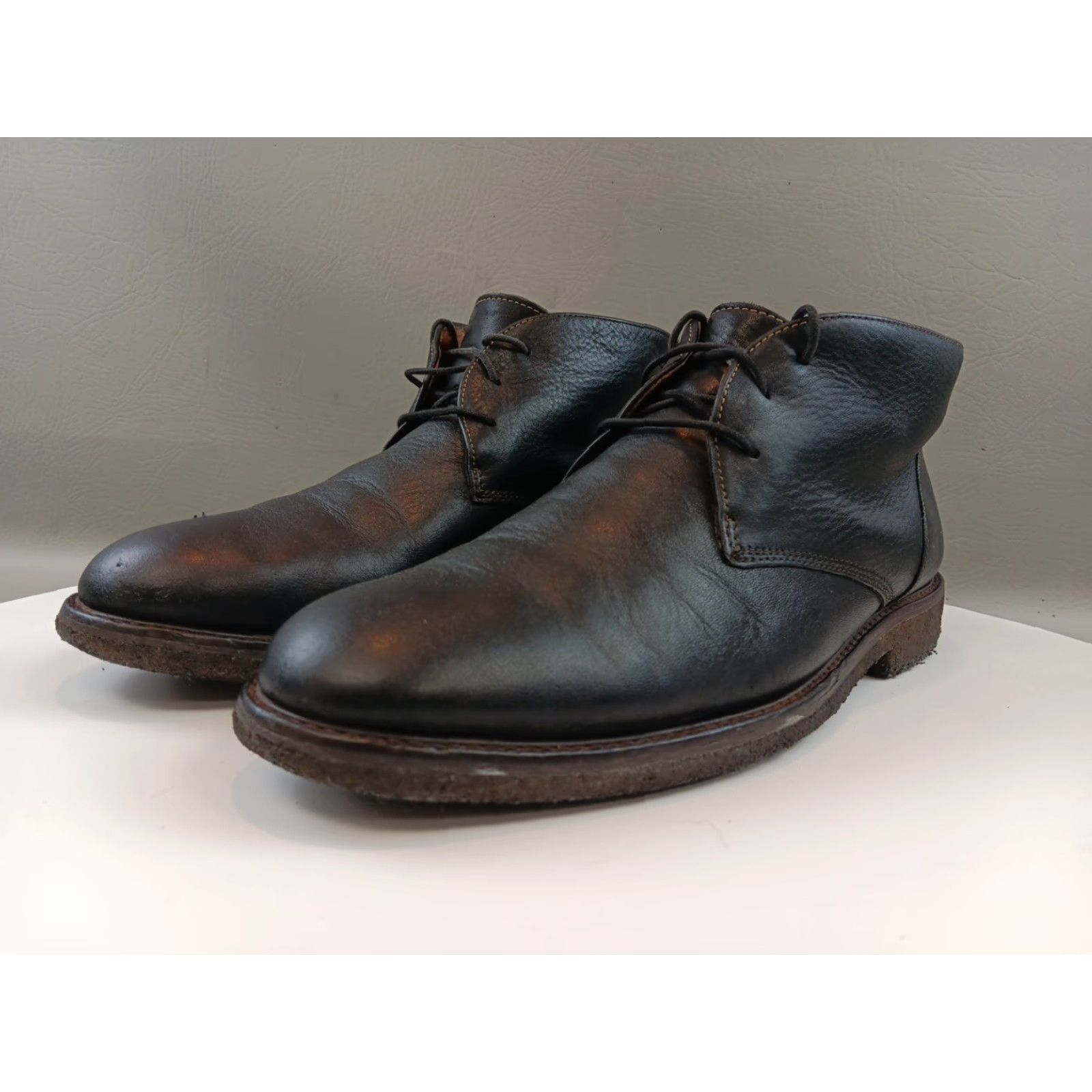 Johnston & Murphy Johnston & Murphy Copeland Chukka Boots Mens 11.5 Black Full Grain Leather Boots Comfort Memory Foam Sheepskin Lining Crepe Rubber Outsole Size US 12 / EU 45 - 3 Thumbnail