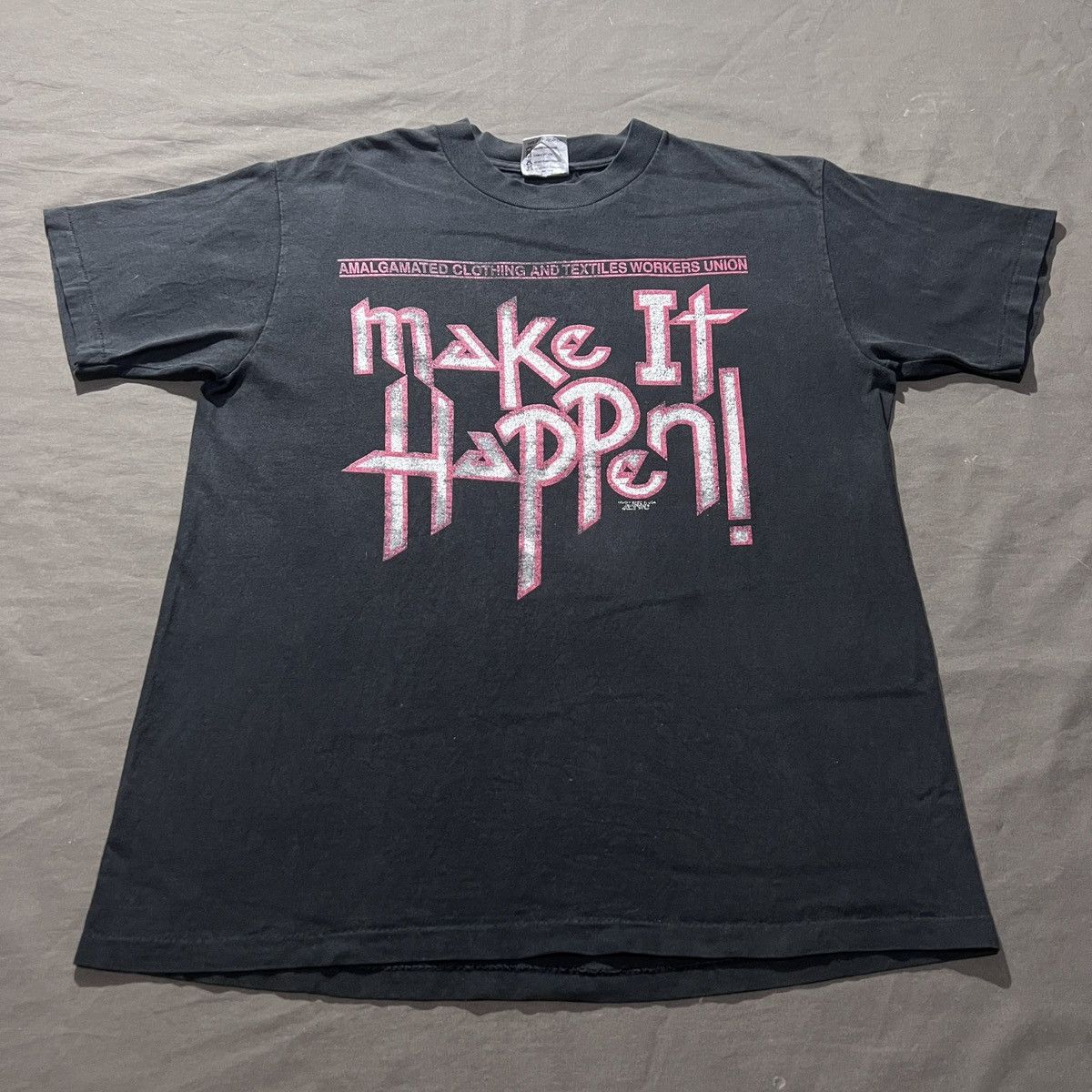Vintage Vintage 90s ACTWU Make It Happen! Tee Faded Size US M / EU 48-50 / 2 - 2 Thumbnail