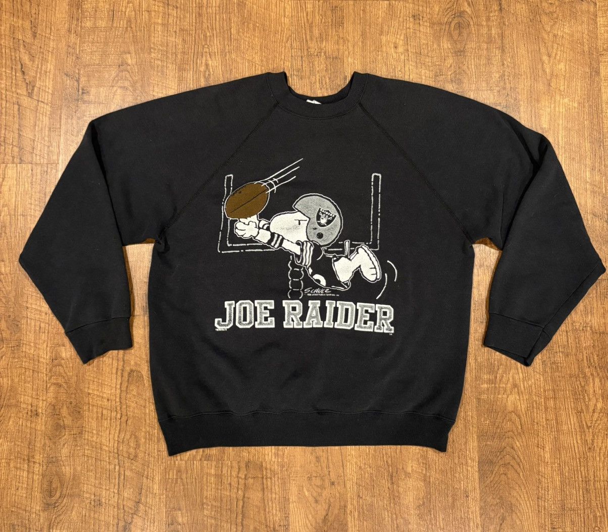 Vintage Rare Vintage 80’s Oakland Raiders Snoopy Crewneck -Size L Size US L / EU 52-54 / 3 - 1 Thumbnail