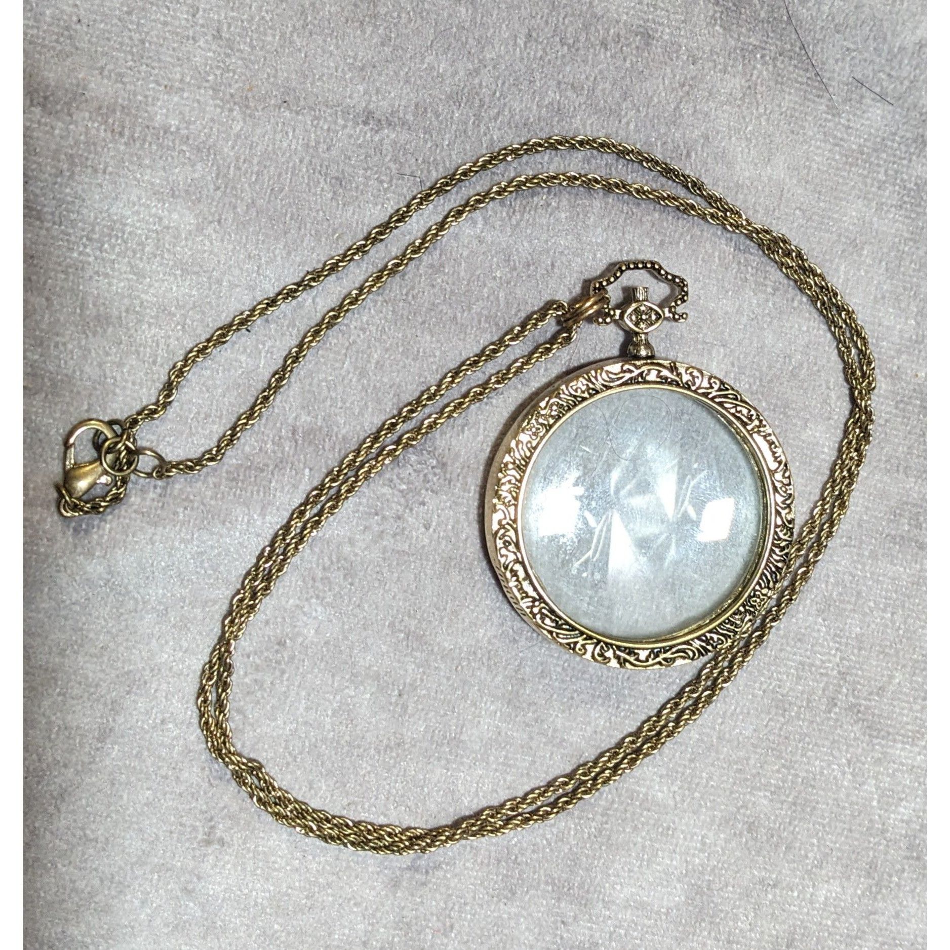 Other Gold Tone Magnifying Glass Pendant Necklace Size ONE SIZE - 1 Thumbnail