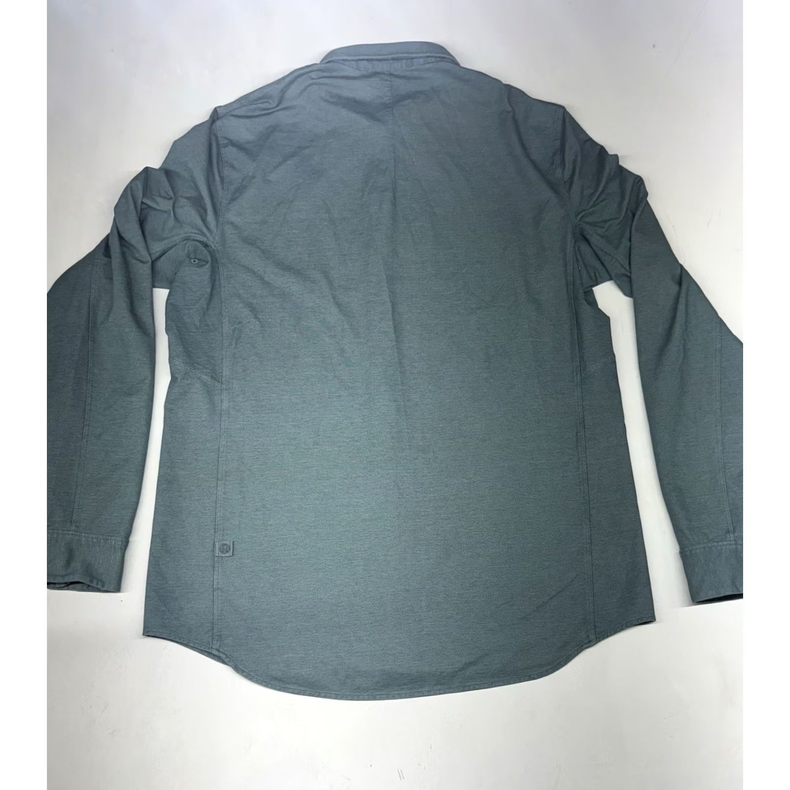 Lululemon Lululemon Mens M Commission Shirt Green Button-Down Long Sleeve Stretch Knit Cotton Elastomultiester Regular Size M Pocket Logo Collared Shirt Size US M / EU 48-50 / 2 - 6 Thumbnail