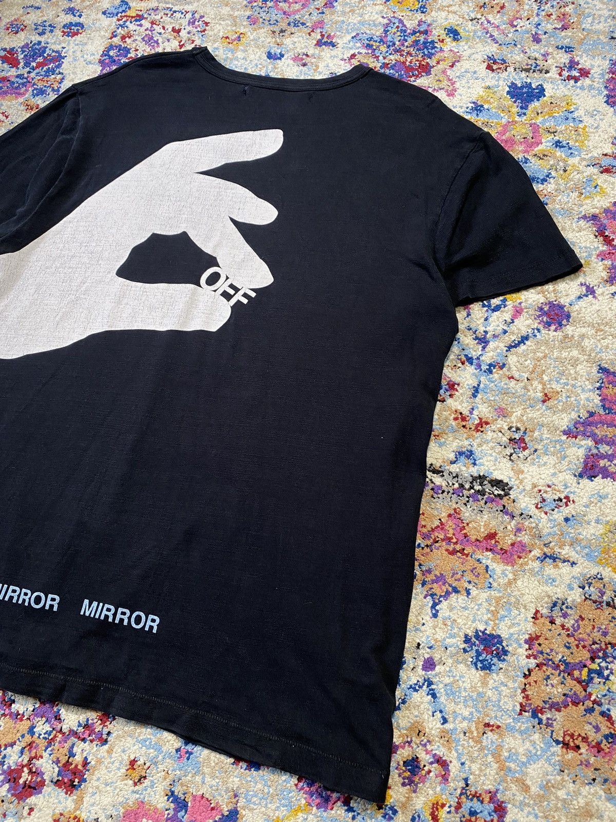 Off-White Off-White c/o Virgil Abloh Mirror Mirror Finger Graphic Tees Size US L / EU 52-54 / 3 - 6 Thumbnail