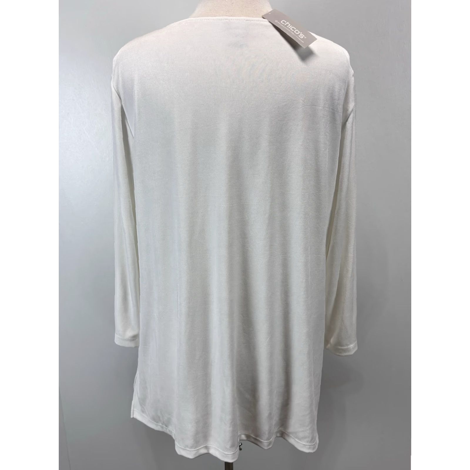 Vintage VINTAGE Chicos Women’s Tunic Shirt, Casual Travel Wear, Size 16/18, White, 3/4 Sleeve, Round Neck Size XXL / US 16-18 / IT 52-54 - 3 Thumbnail
