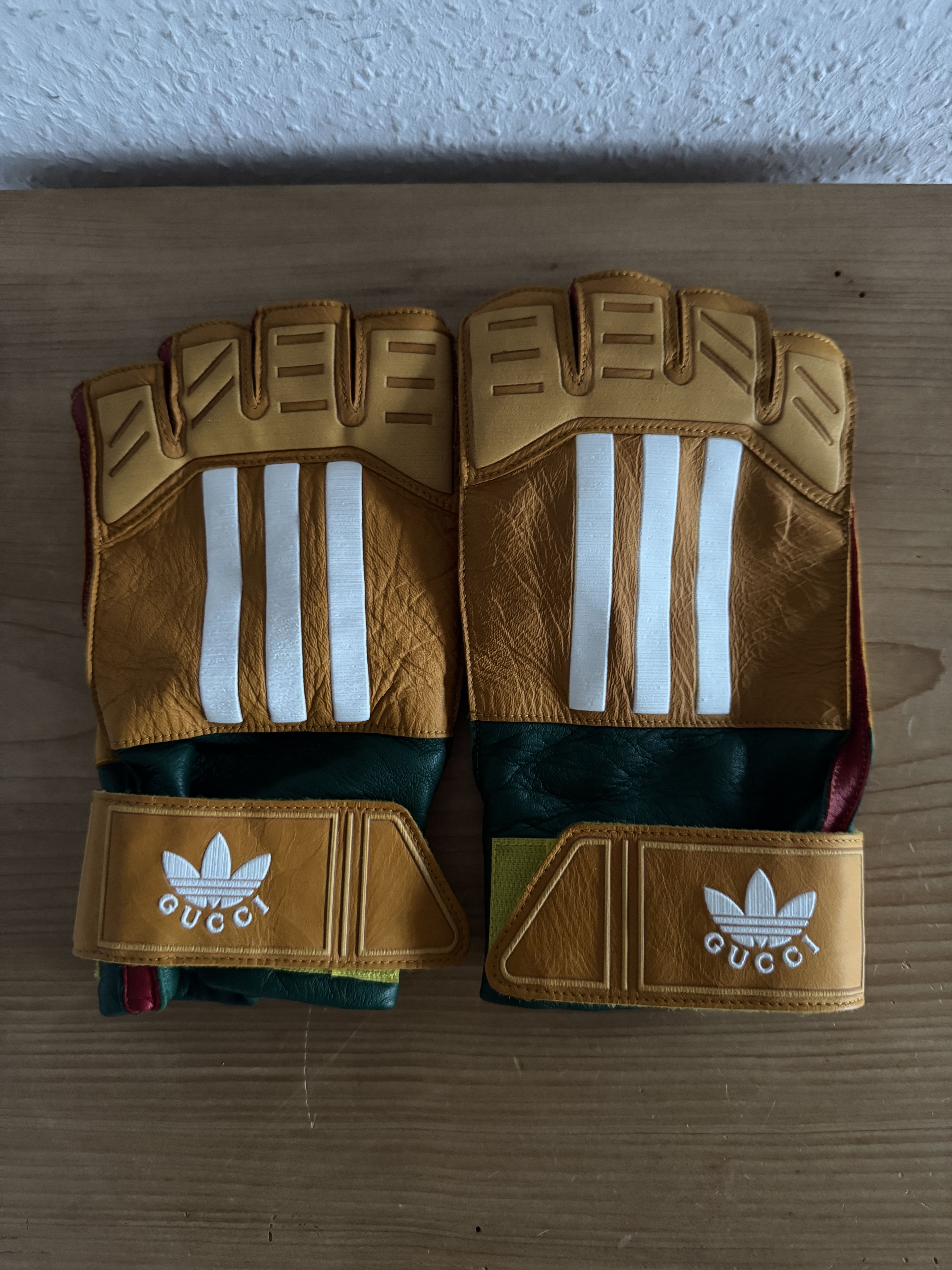 Adidas × Gucci Yellow Leather Gloves Size ONE SIZE - 4 Thumbnail