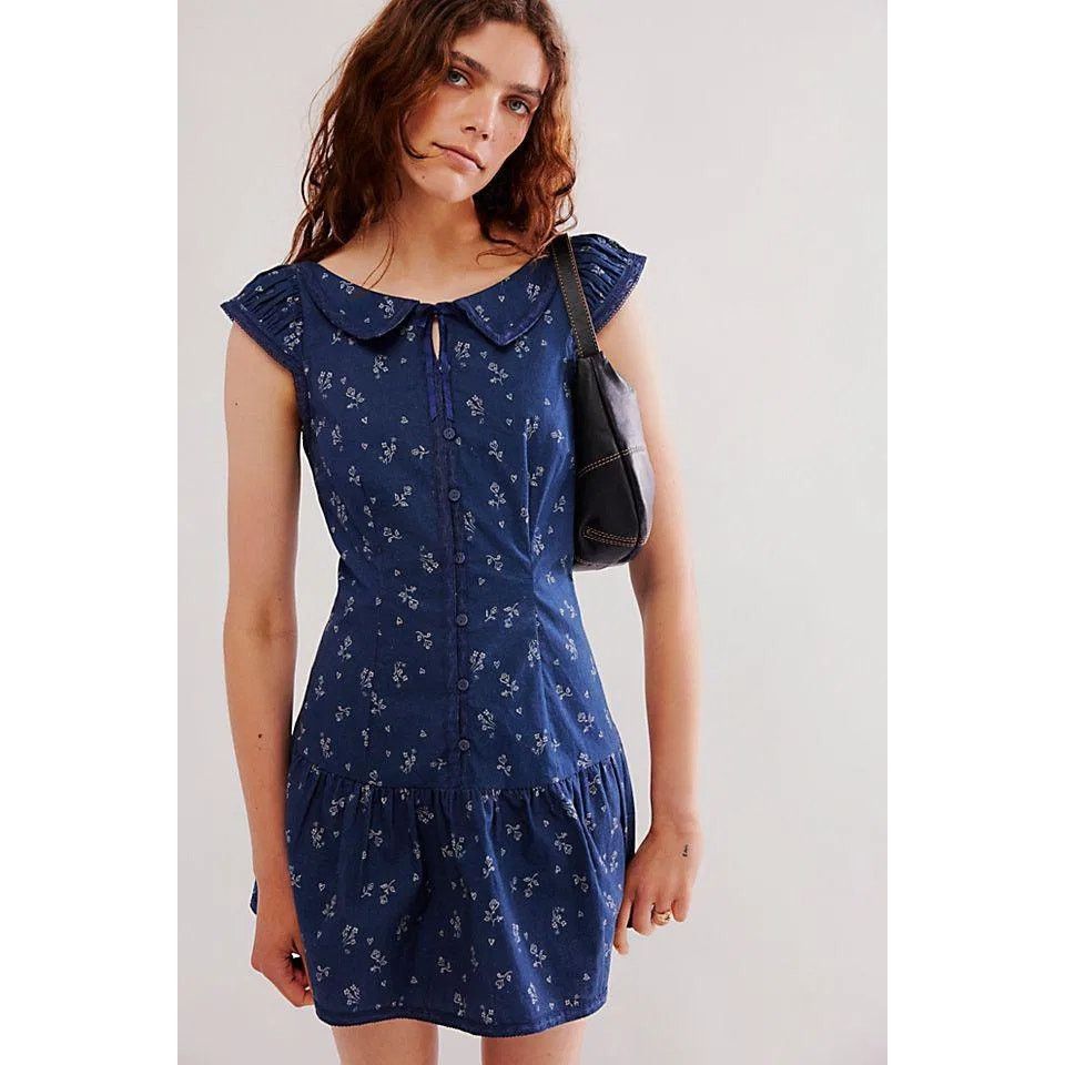 Free People New FREE PEOPLE Beasley Floral Mini Dress $148 LARGE Navy Size L / US 10 / IT 46 - 3 Thumbnail