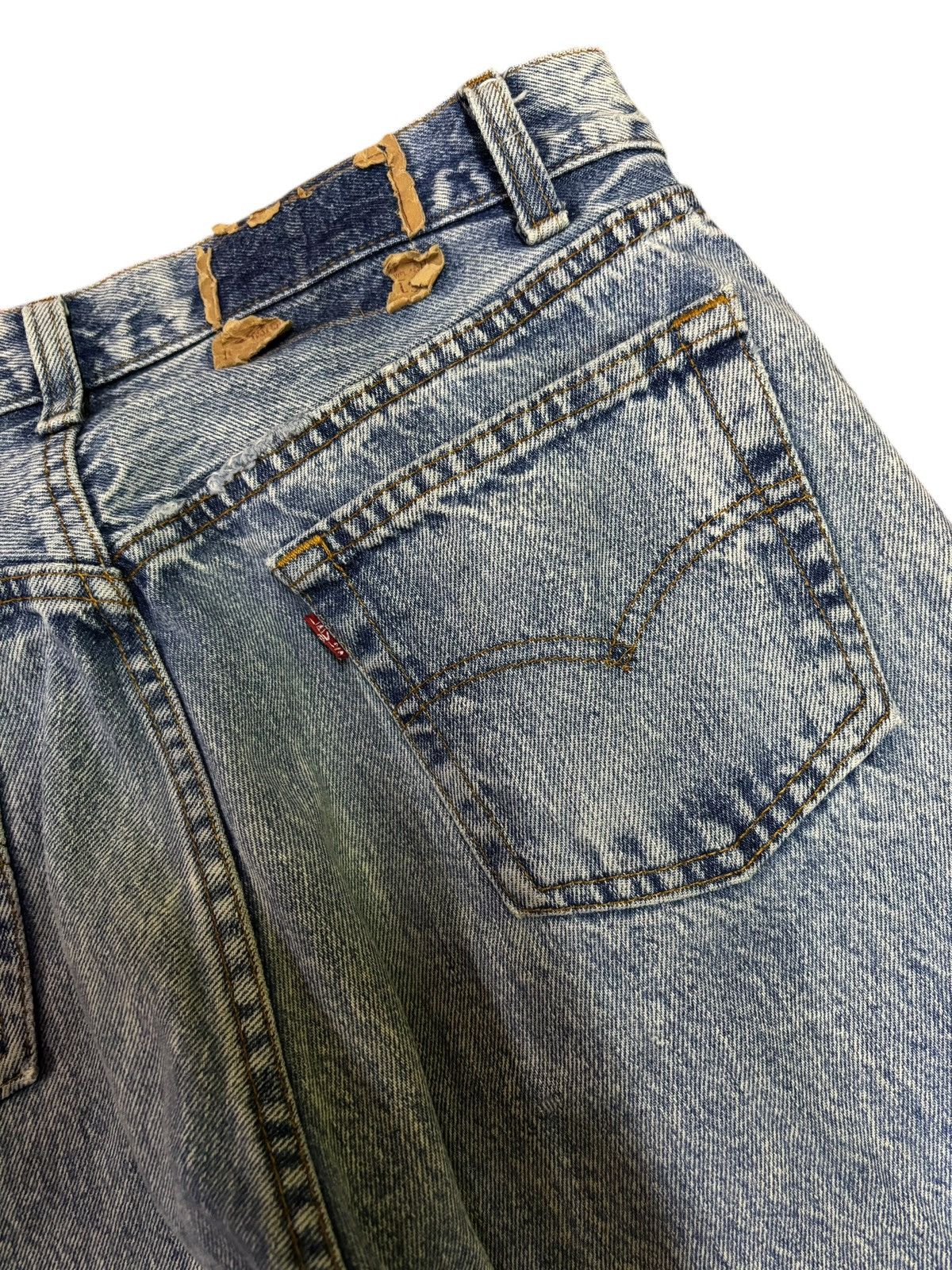 Levi's × Levi's Vintage Clothing × Vintage 90s Vintage Levi’s Blue Acid Washed Jeans Size US 29 - 4 Thumbnail