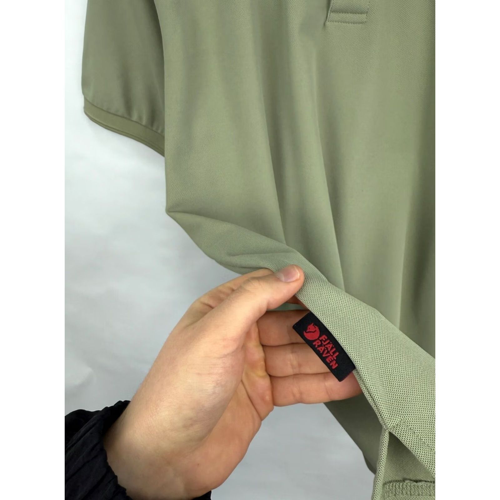Olive Fjallraven Outdoor Polo Shirt Rare Retro Hype Y2K olive color size XL regular Size US XL / EU 56 / 4 - 6 Thumbnail
