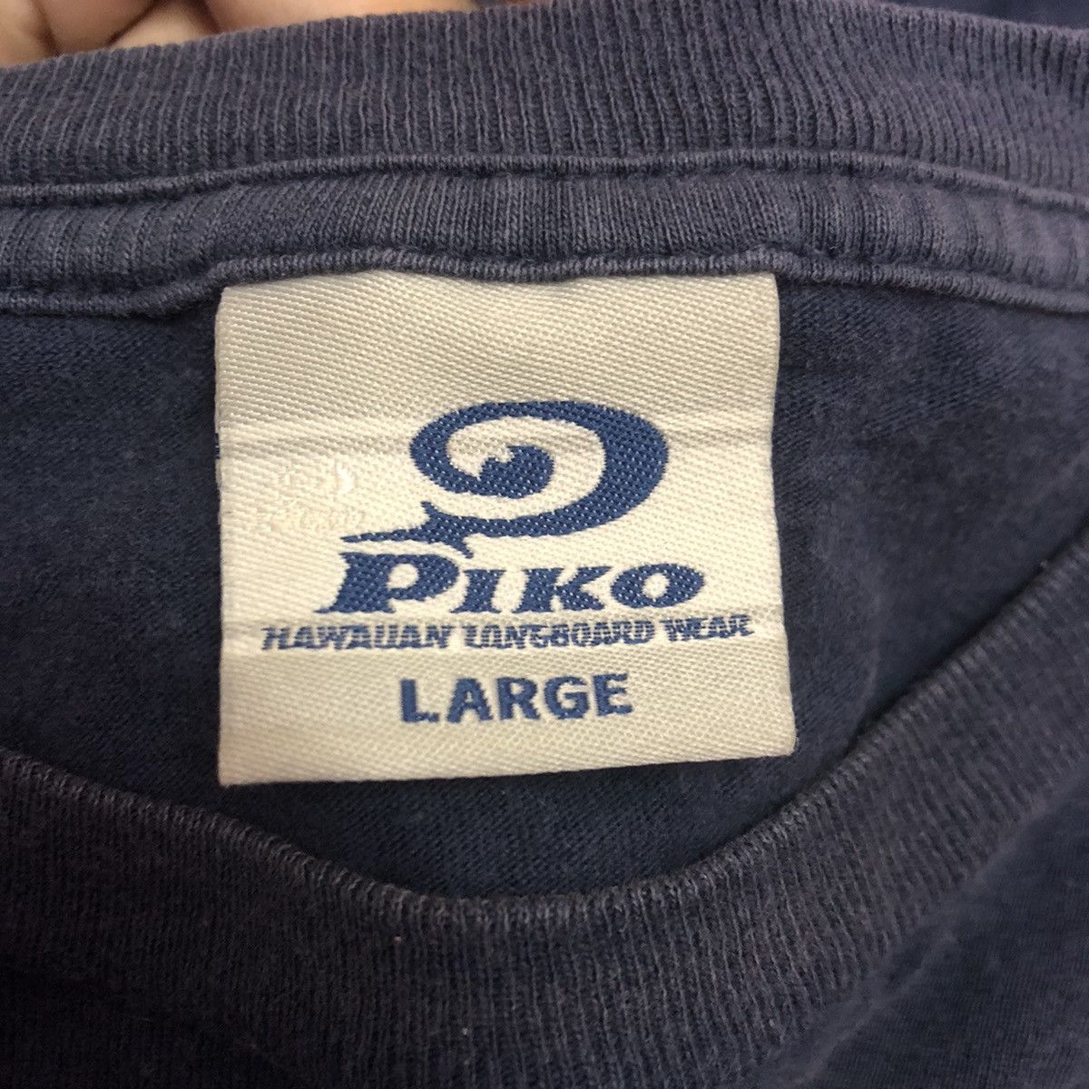 Vintage Vintage 90’ PIKO ALOHA HAWAII Surf Single Needle Stitches Size US L / EU 52-54 / 3 - 8 Thumbnail