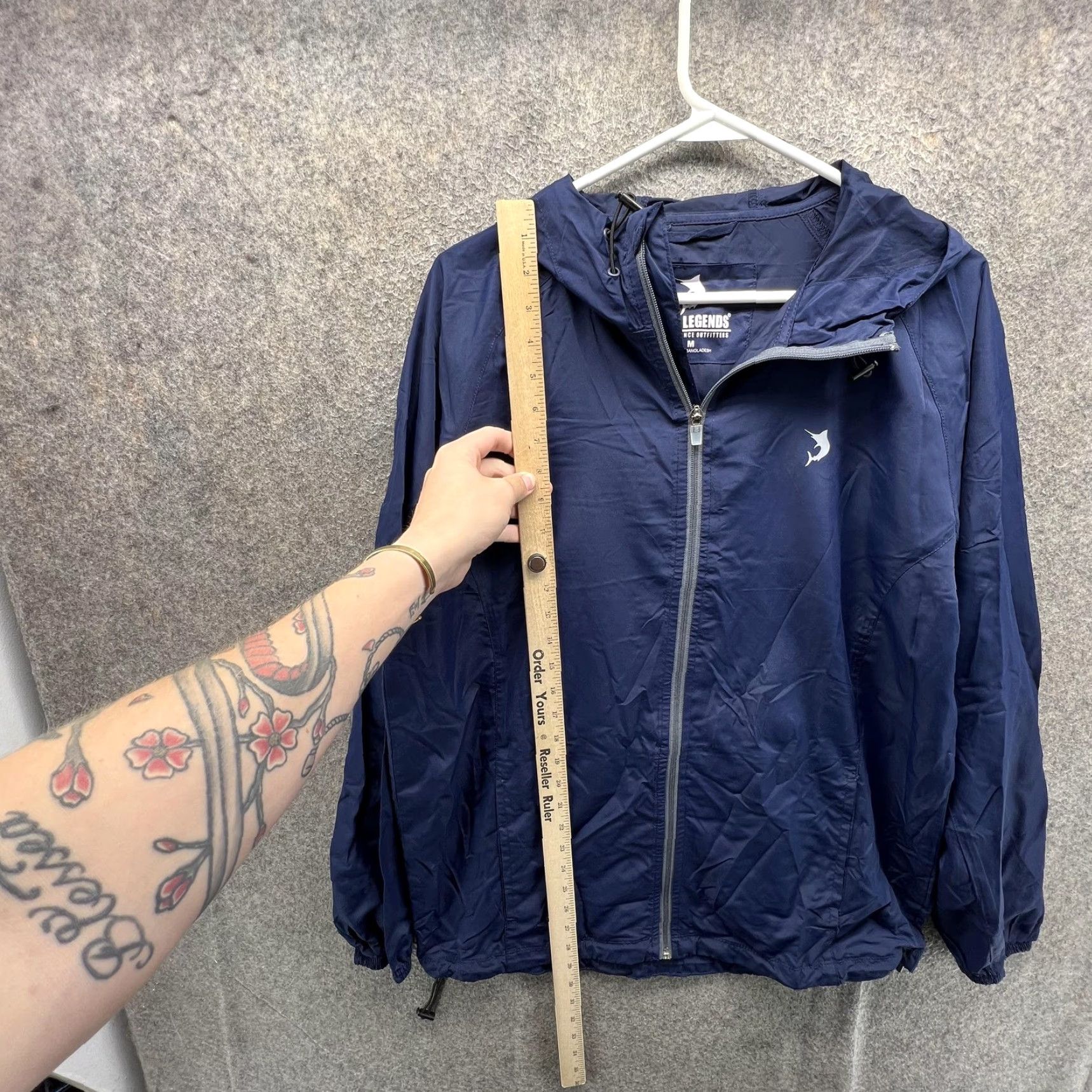 Vintage Reel Legends Jacket Mens Medium Blue Hooded Full Zip Windbreaker Fishing Size US M / EU 48-50 / 2 - 6 Thumbnail