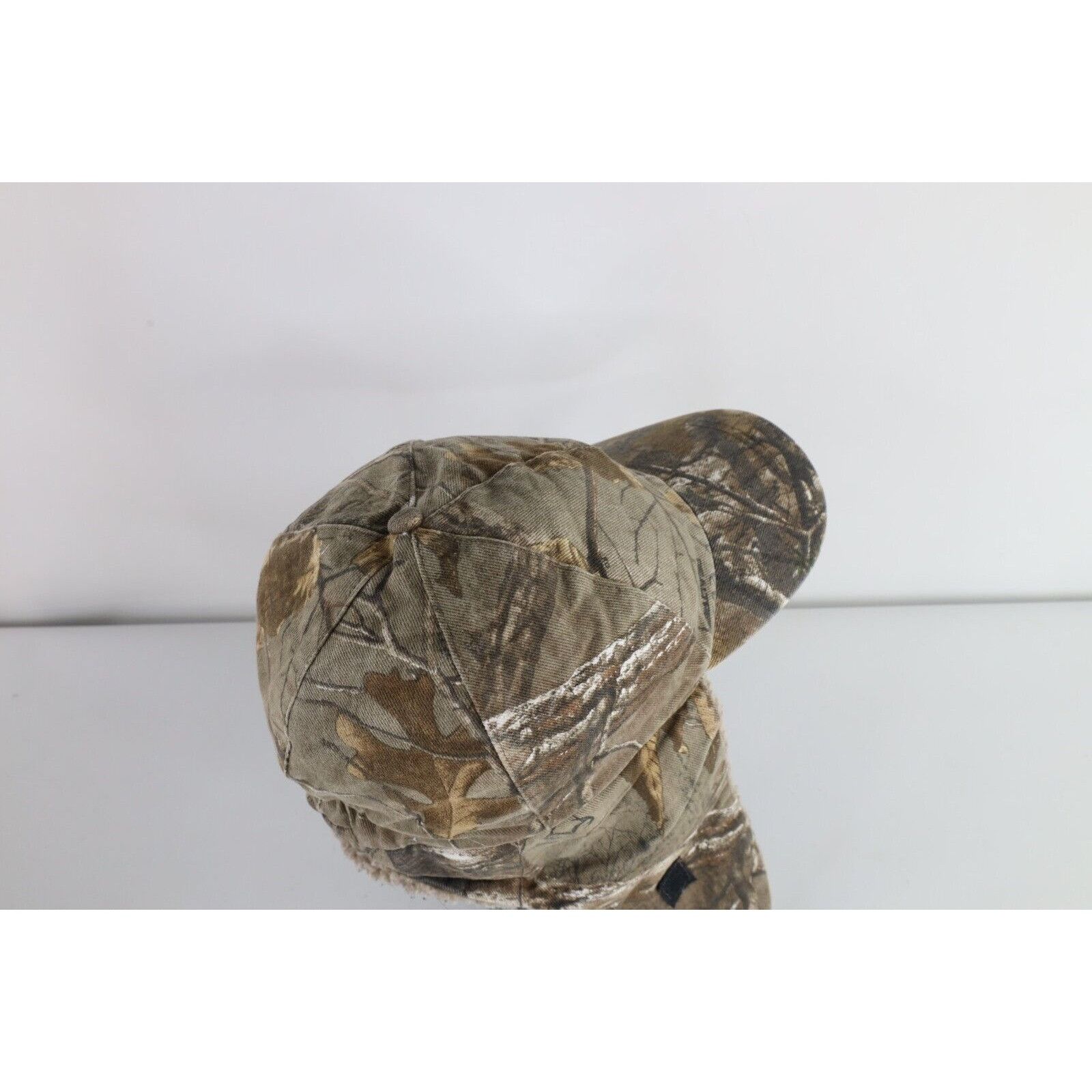 Vintage Vintage Streetwear Deep Pile Fleece Lined Realtree Camo Hat Size ONE SIZE - 7 Thumbnail