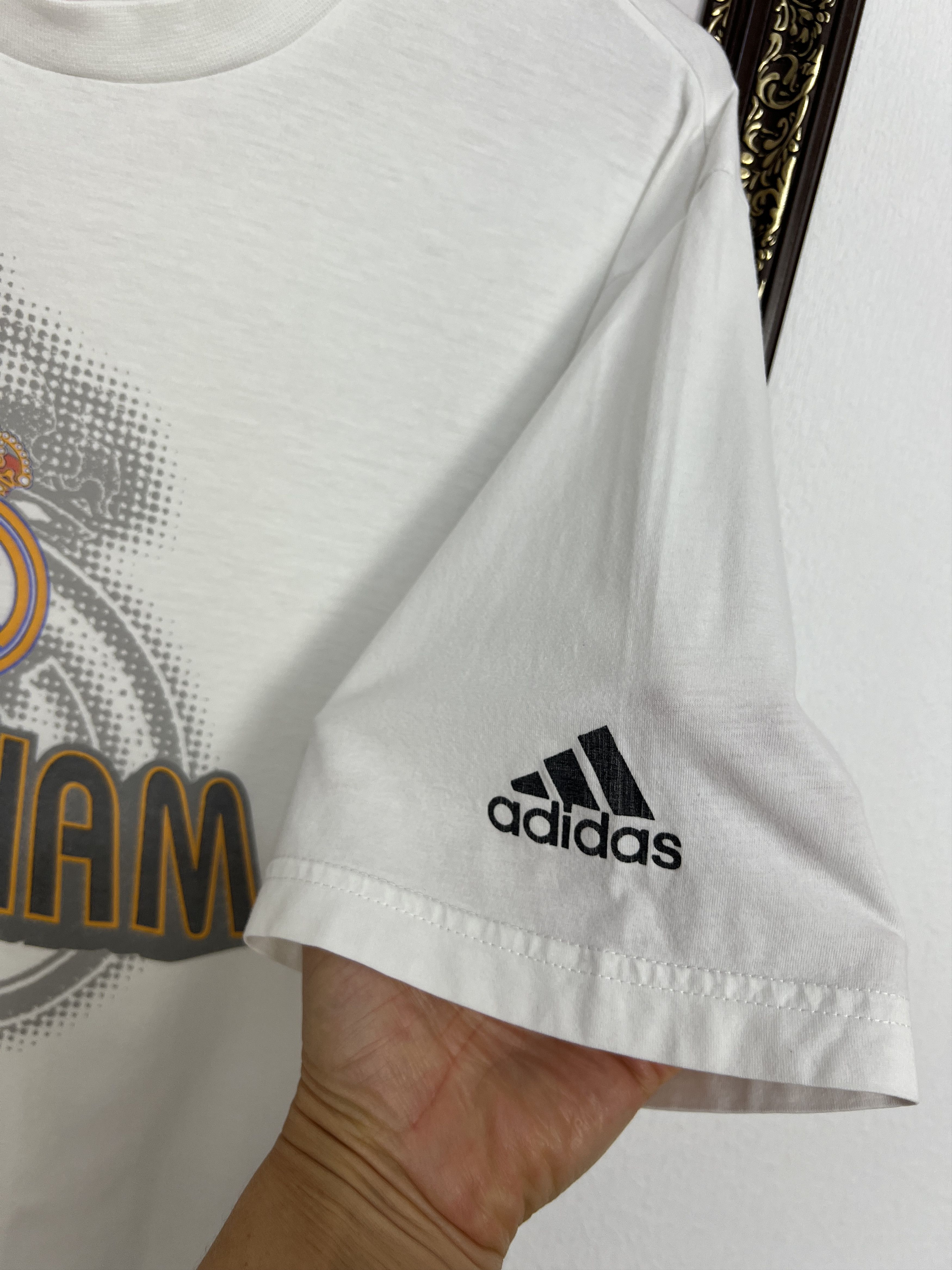 Adidas Vintage Real Madrid Beckham Train Shirt Football Jersey Size US M / EU 48-50 / 2 - 4 Thumbnail