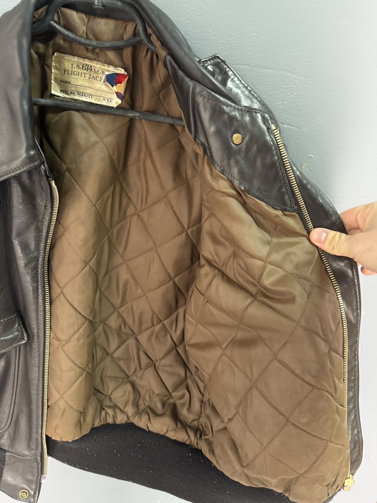 Schott 70-x Schott Distressed Leather Jacket Bomber Brown Aviator Size US M / EU 48-50 / 2 - 8 Thumbnail