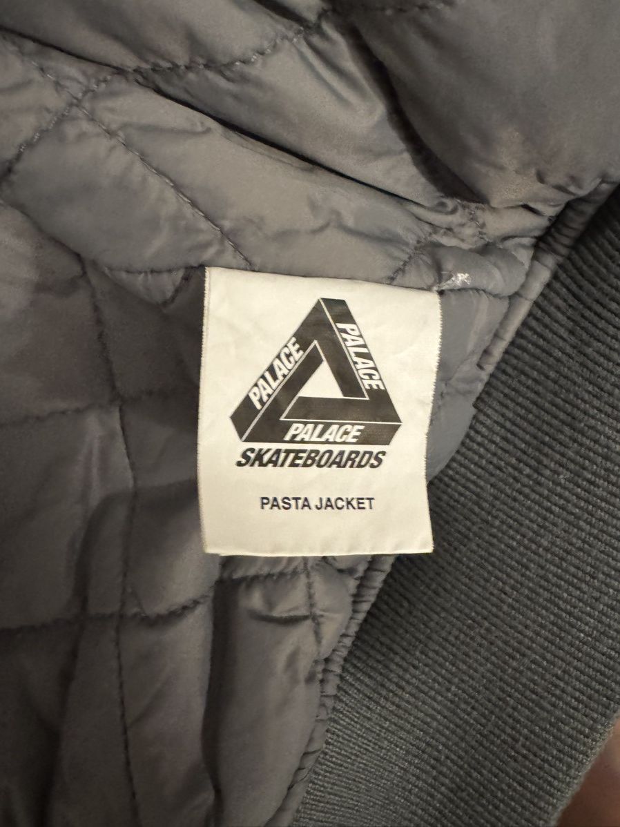 Palace Palace pasta bomber jacket Size US L / EU 52-54 / 3 - 3 Thumbnail