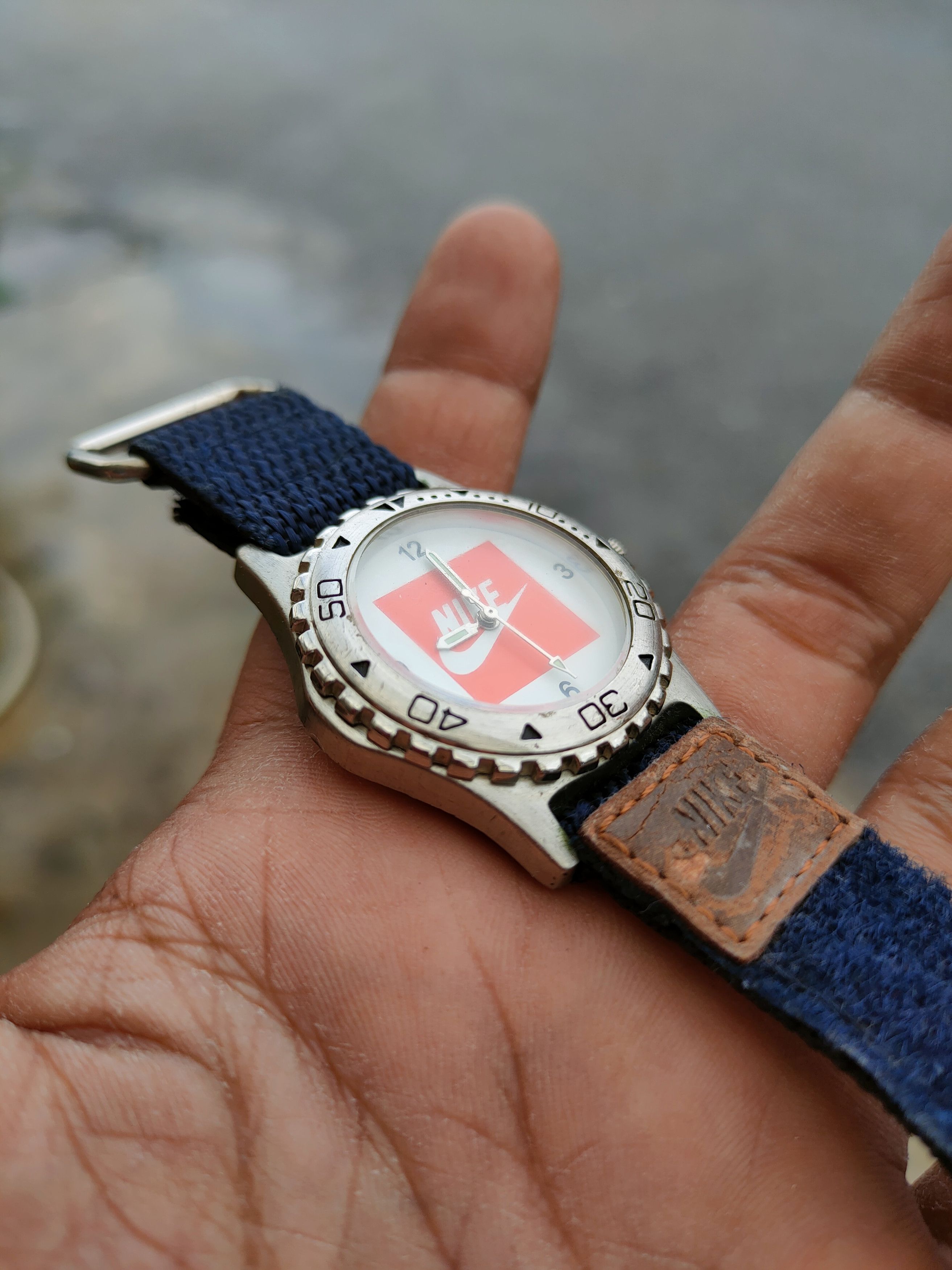 Nike Nike vintage logo 1985 watch #dldumoh Size ONE SIZE - 14 Thumbnail
