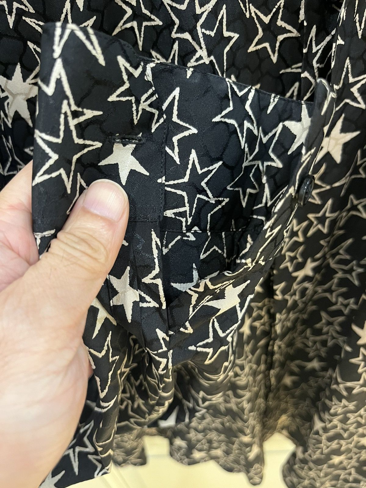 Saint Laurent Paris star print silk shirt collar size 42 Size US L / EU 52-54 / 3 - 12 Thumbnail