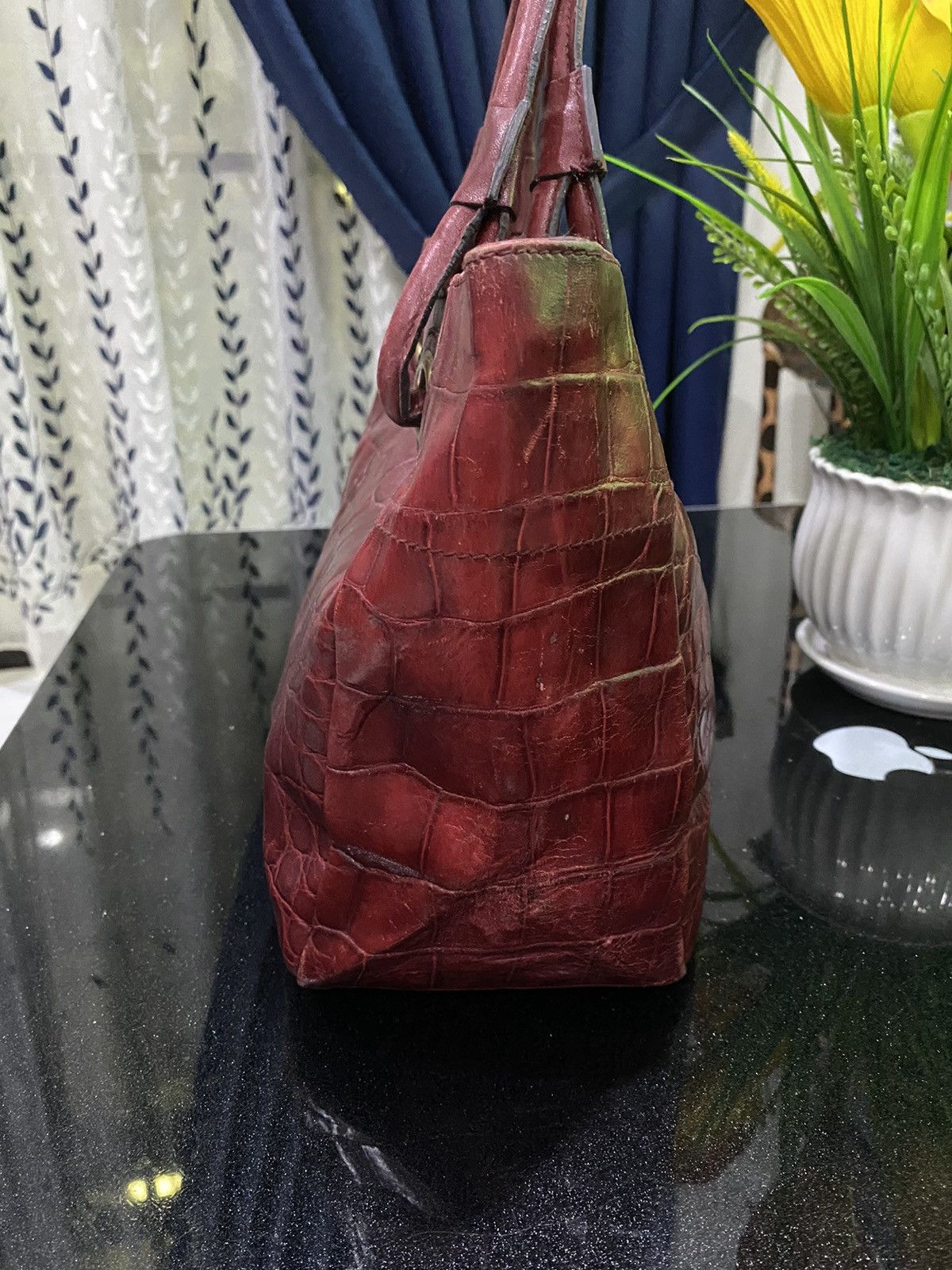 Furla Furla Burgundy Embossed Hand Bag Size ONE SIZE - 8 Thumbnail