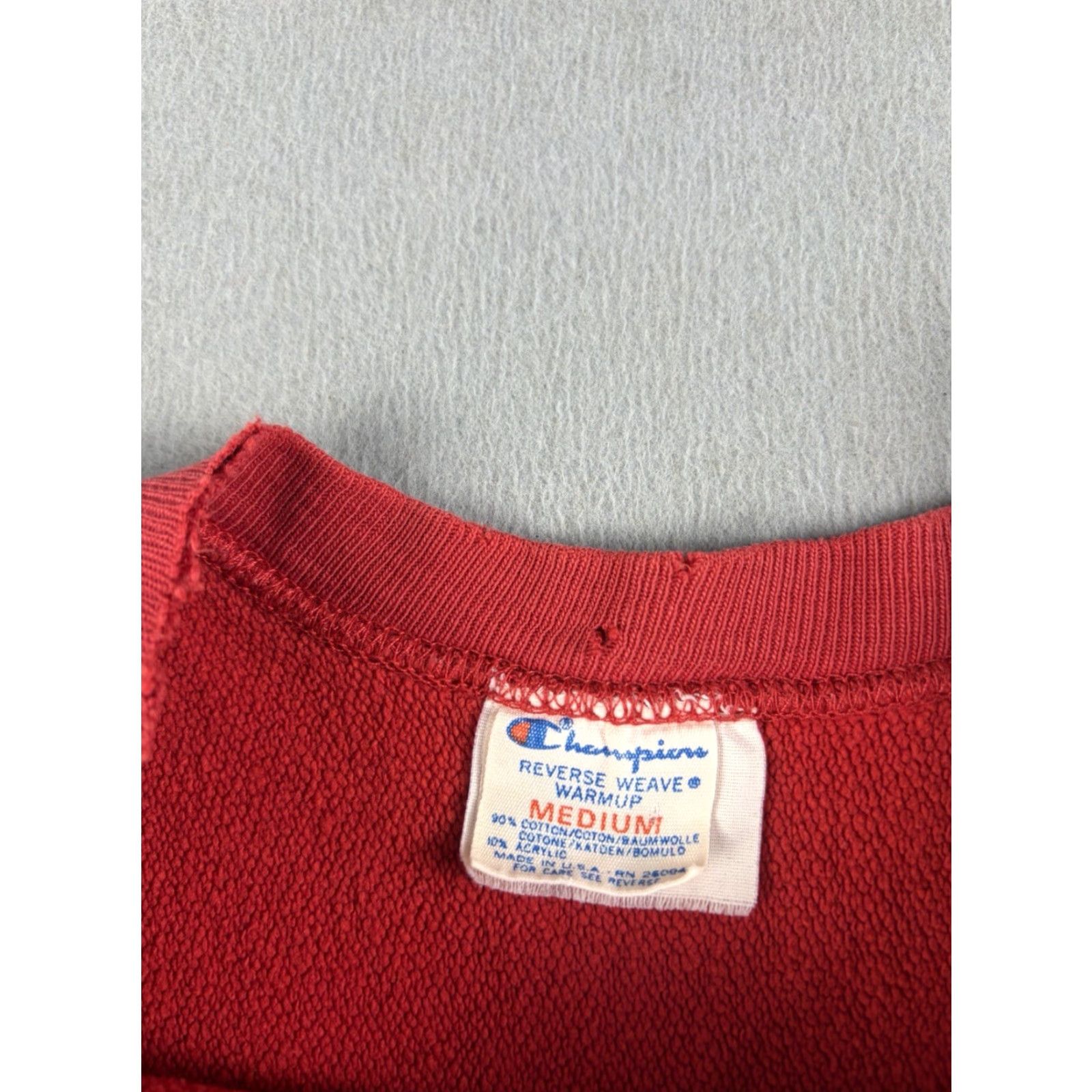 Champion VINTAGE Champion Reverse Weave Sweatshirt Men L Red University Bridgewater 80s Football Logo Pullover Sweatshirt Size US L / EU 52-54 / 3 - 5 Thumbnail
