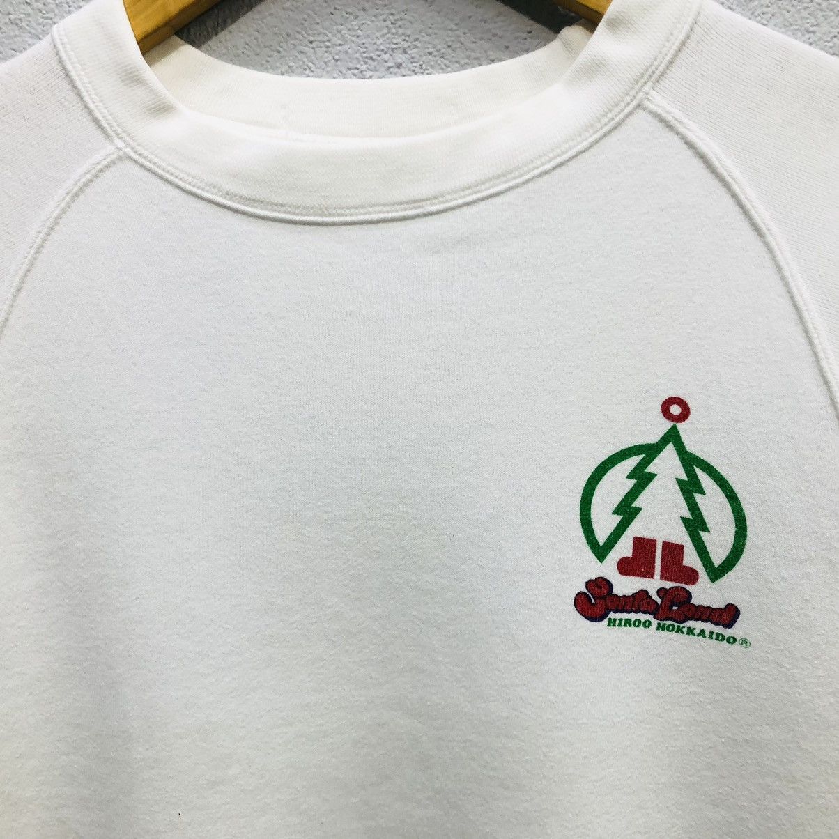 Vintage Vintage santa land christmas sweatshirt extremely rare Size US S / EU 44-46 / 1 - 6 Thumbnail