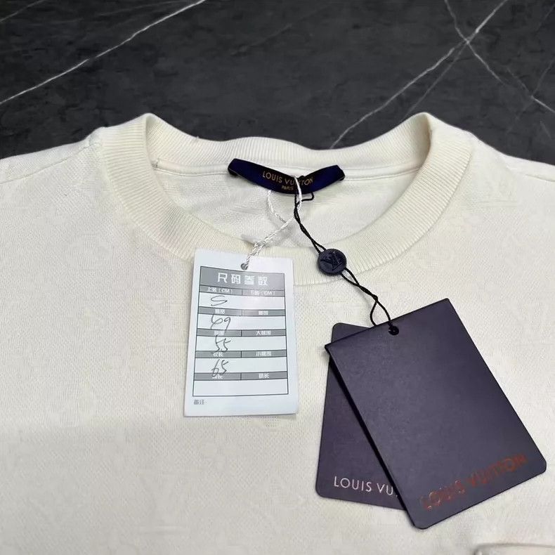 Louis Vuitton Louis Vuitton Short Sleeve Logo TShirt-2506 Size US S / EU 44-46 / 1 - 4 Thumbnail