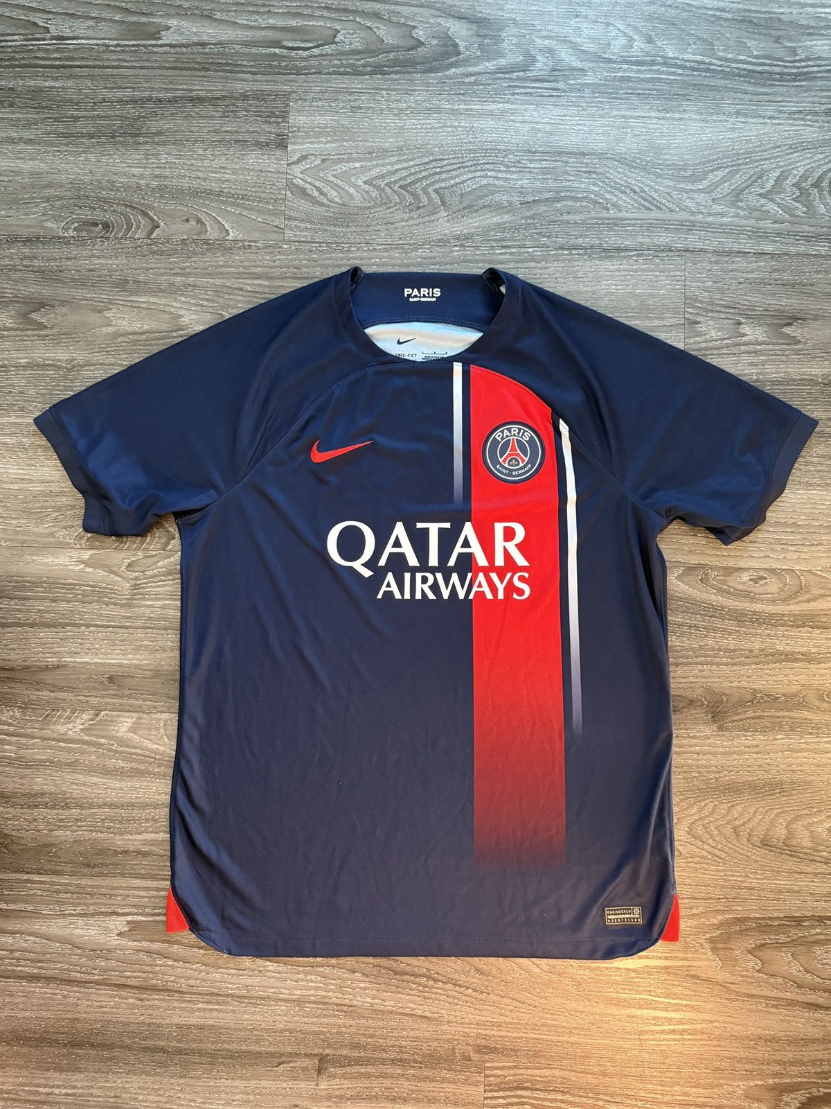 Nike Nike PSG Soccer Jersey Size US L / EU 52-54 / 3 - 1 Thumbnail